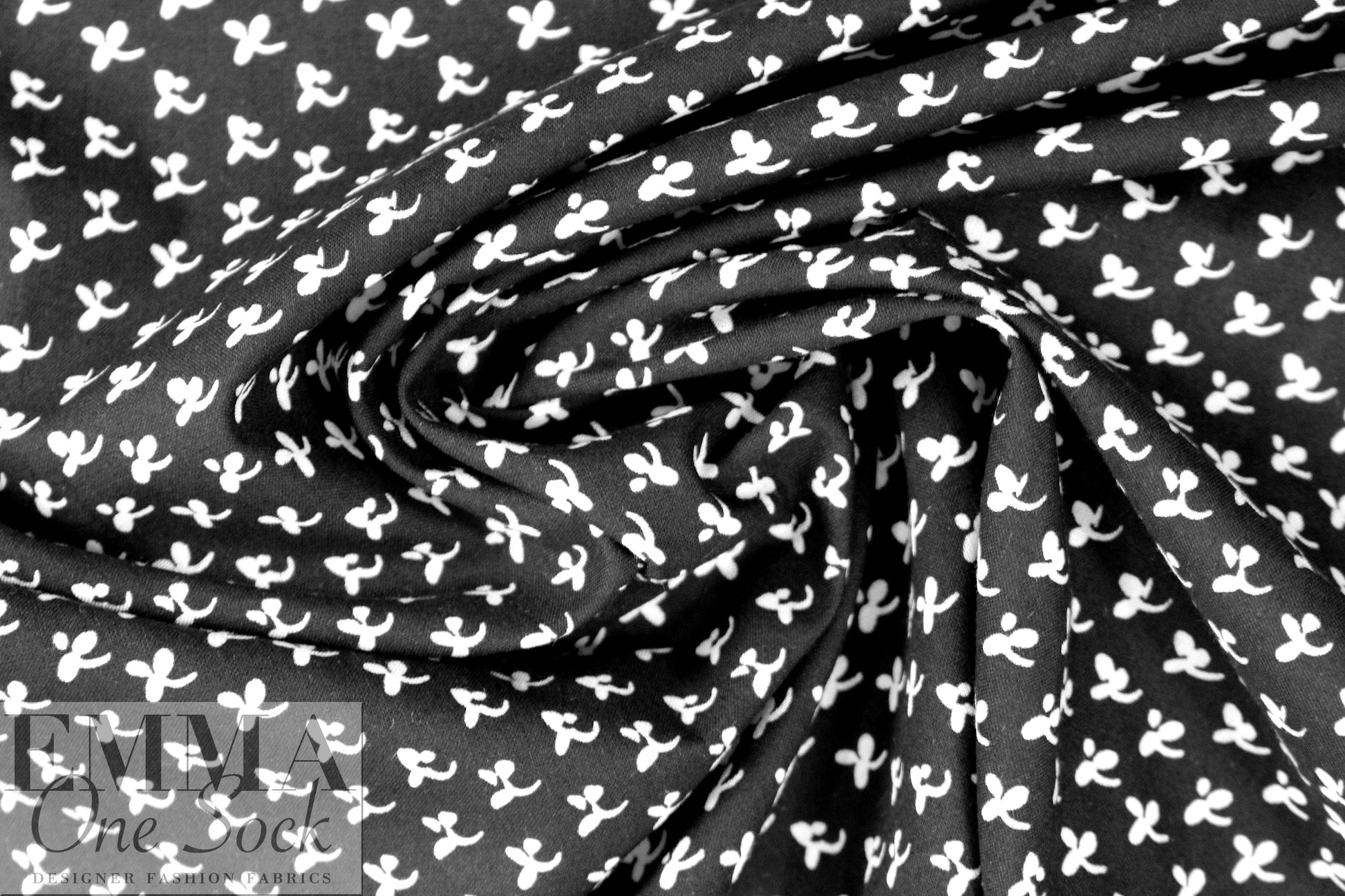 Italian cotton woven - black/white motif