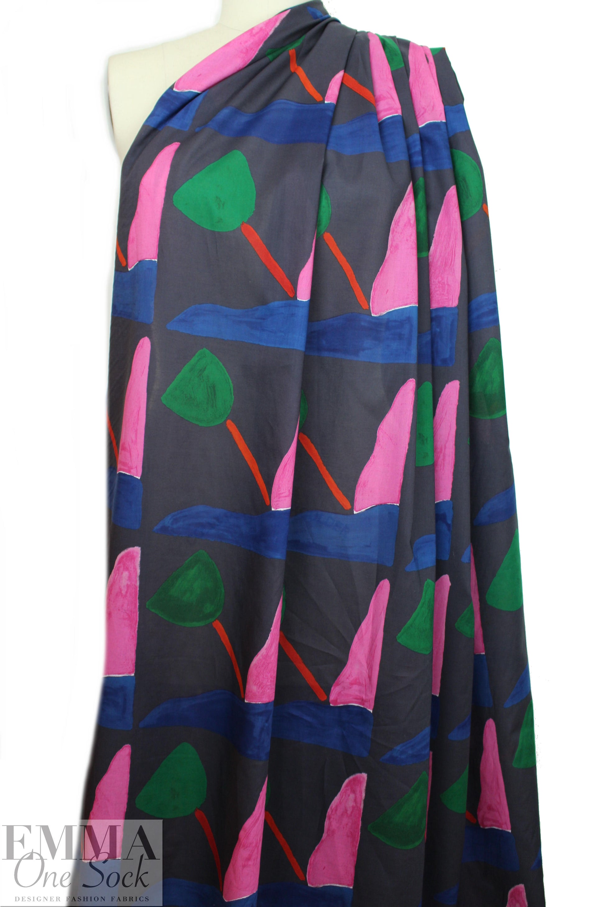 Whit large stylized tulip cotton shirting