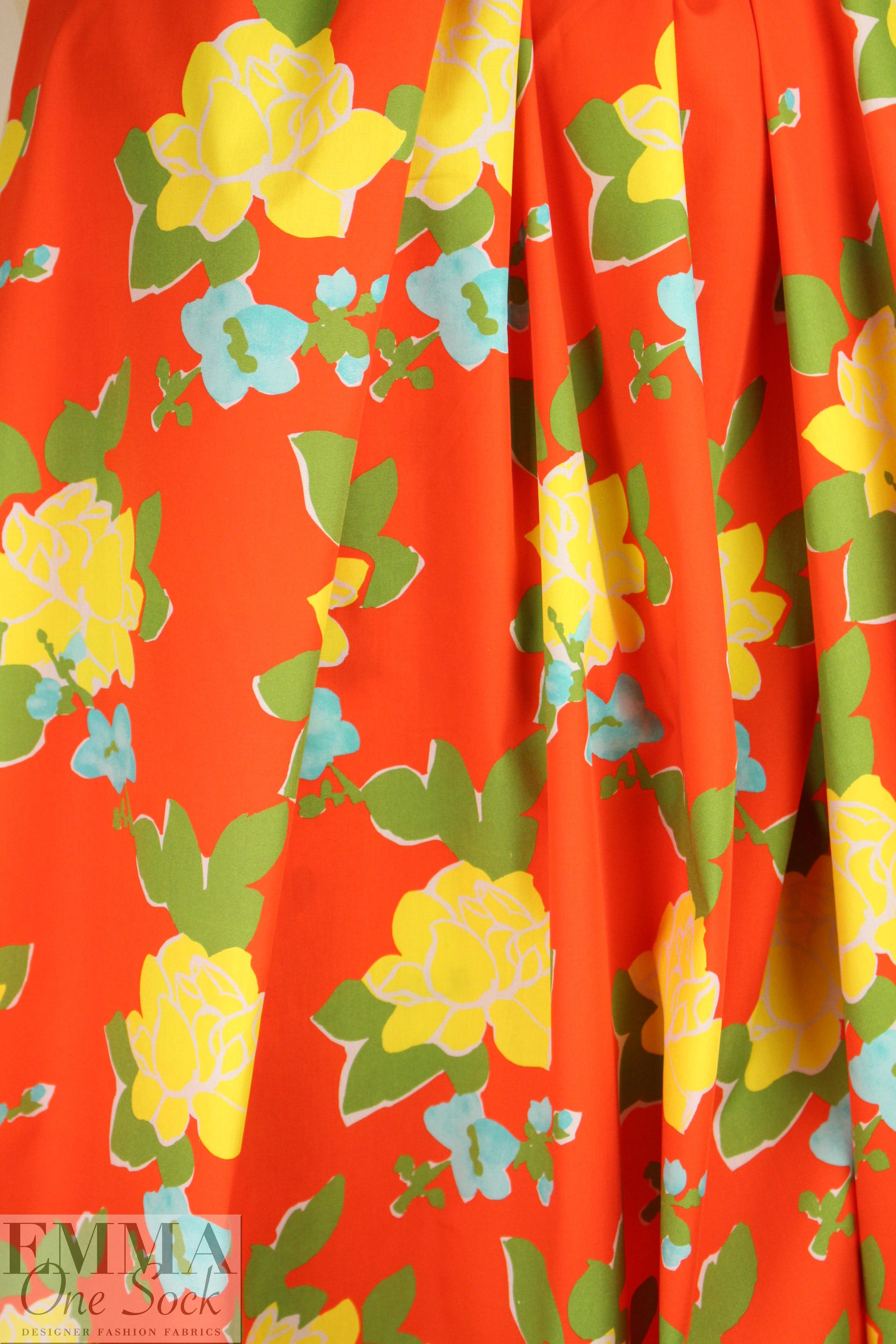 NY designer vivid stylized flowers cotton shirting .875 yds