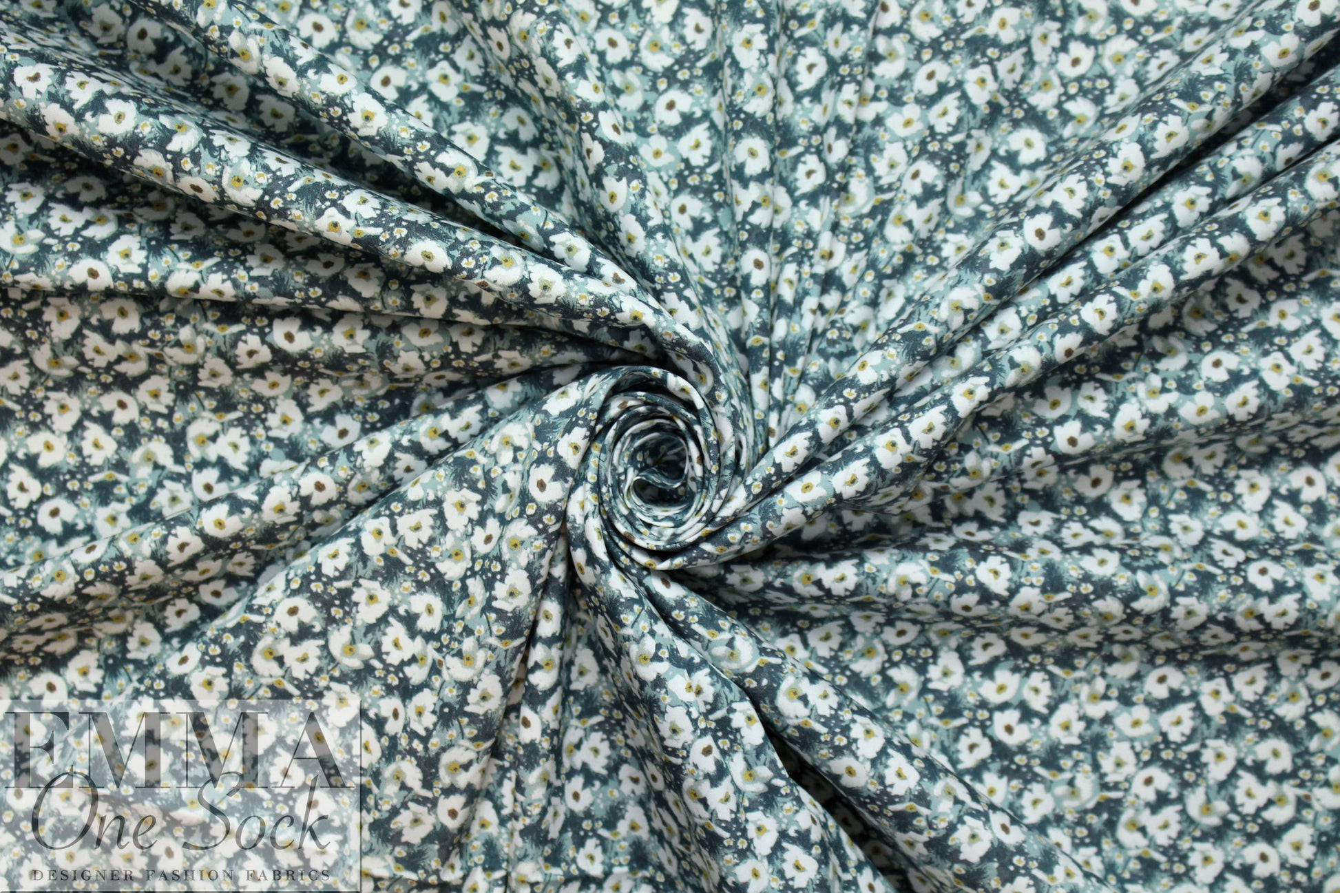 Italian cotton stretch shirting - 'liberty' floral