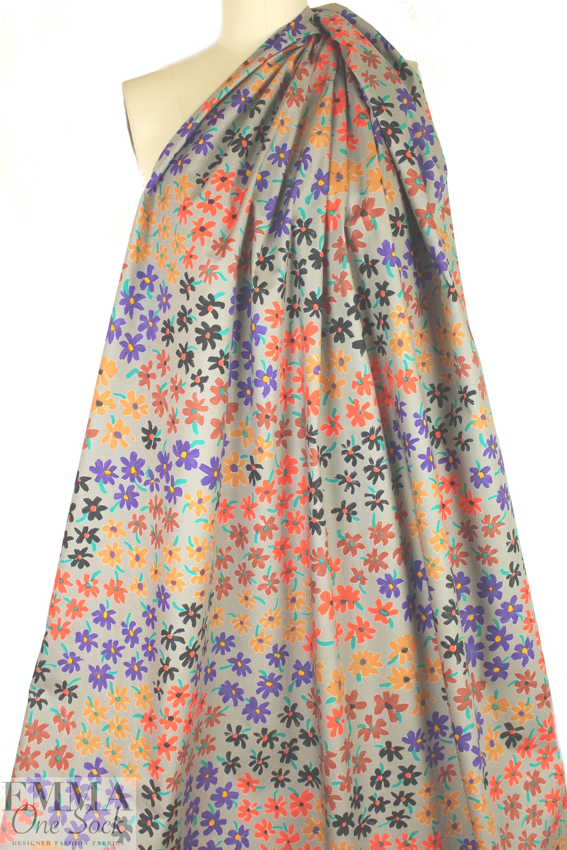 CA designer stylized flowers cotton poplin