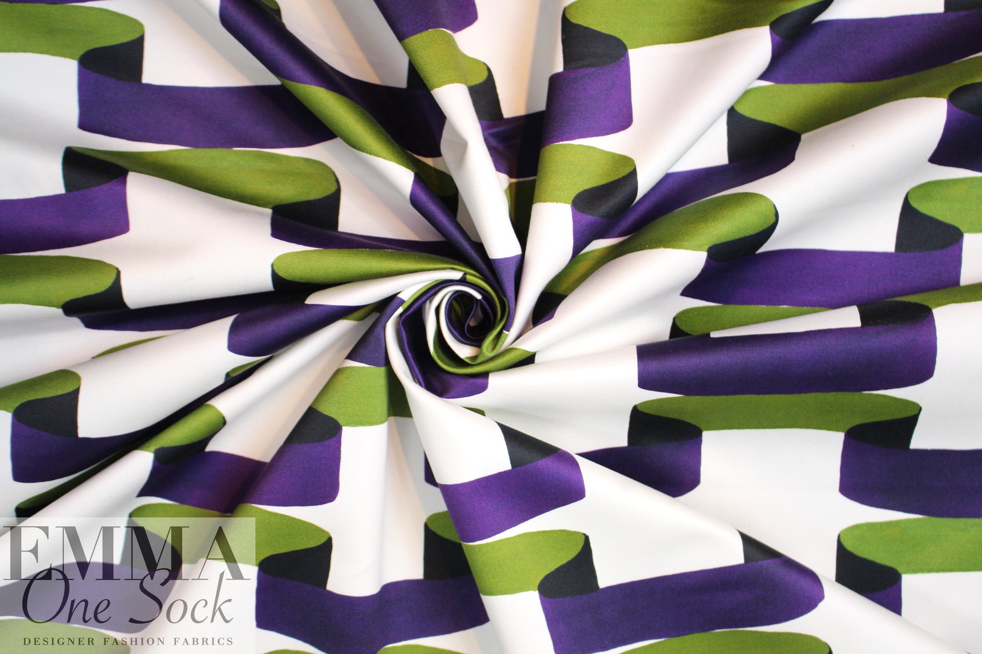 Italian bold ribbon graphic cotton sateen 1.33 yds