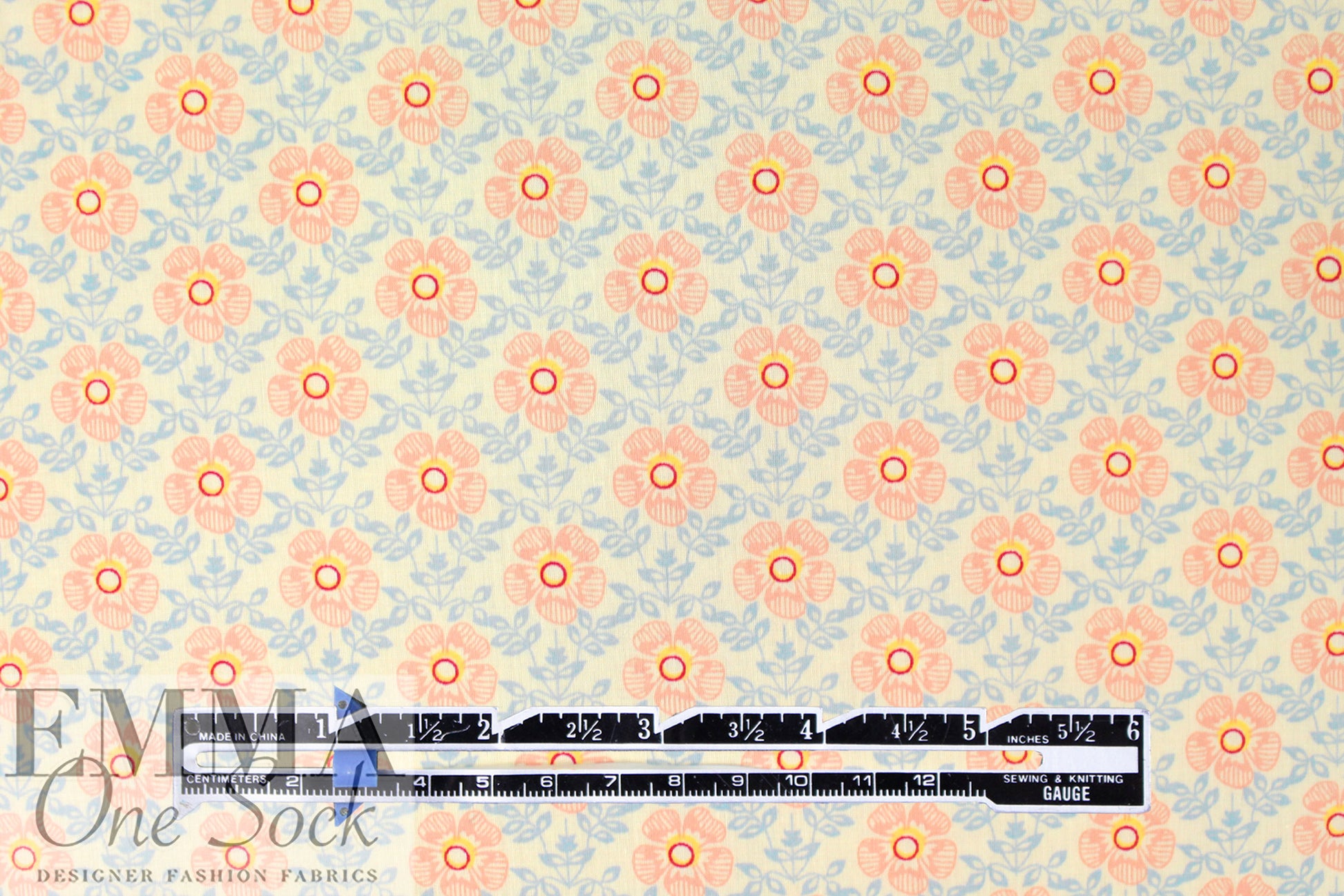 CA designer 'quiet flowers' cotton lawn woven 1.625 yd