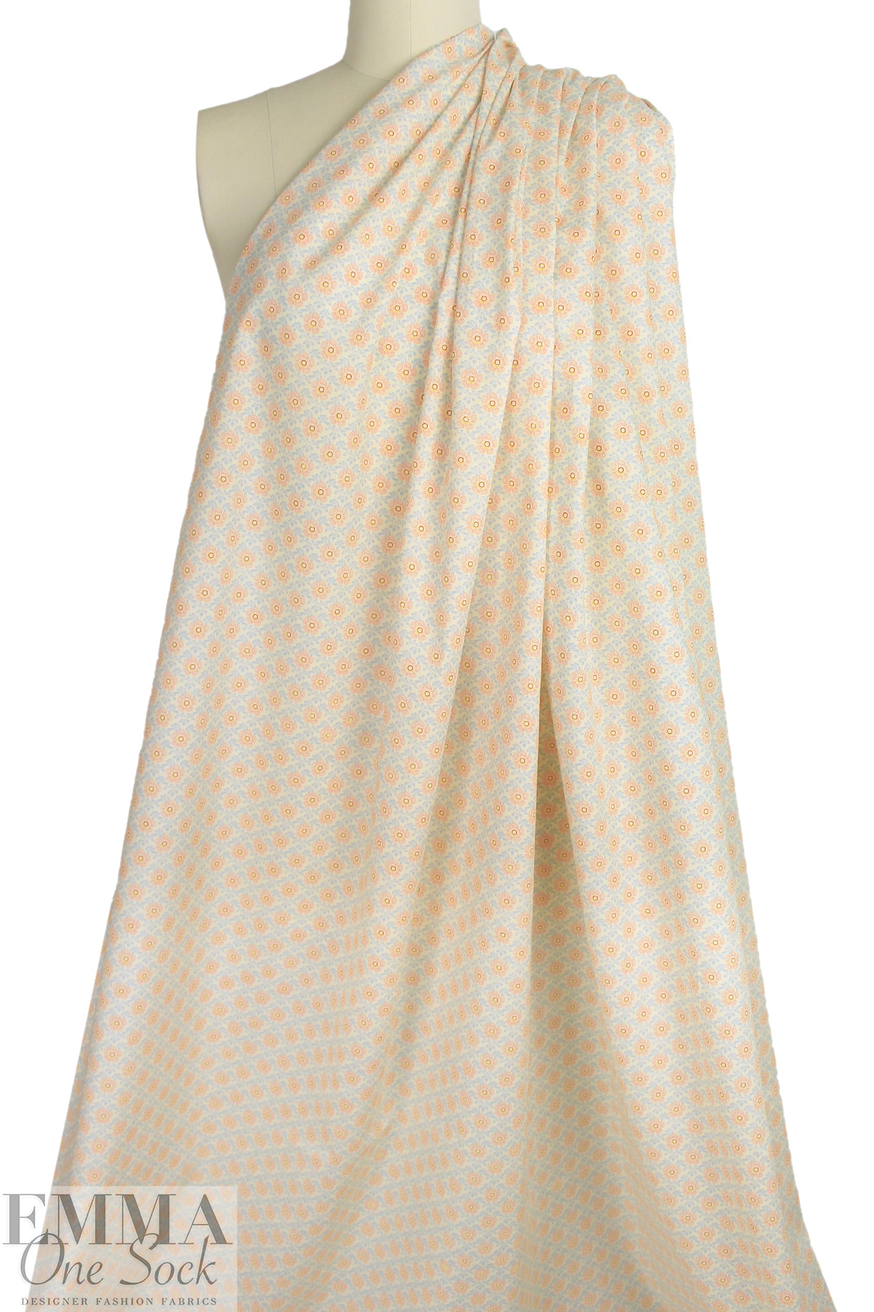 CA designer 'quiet flowers' cotton lawn woven 1.625 yd