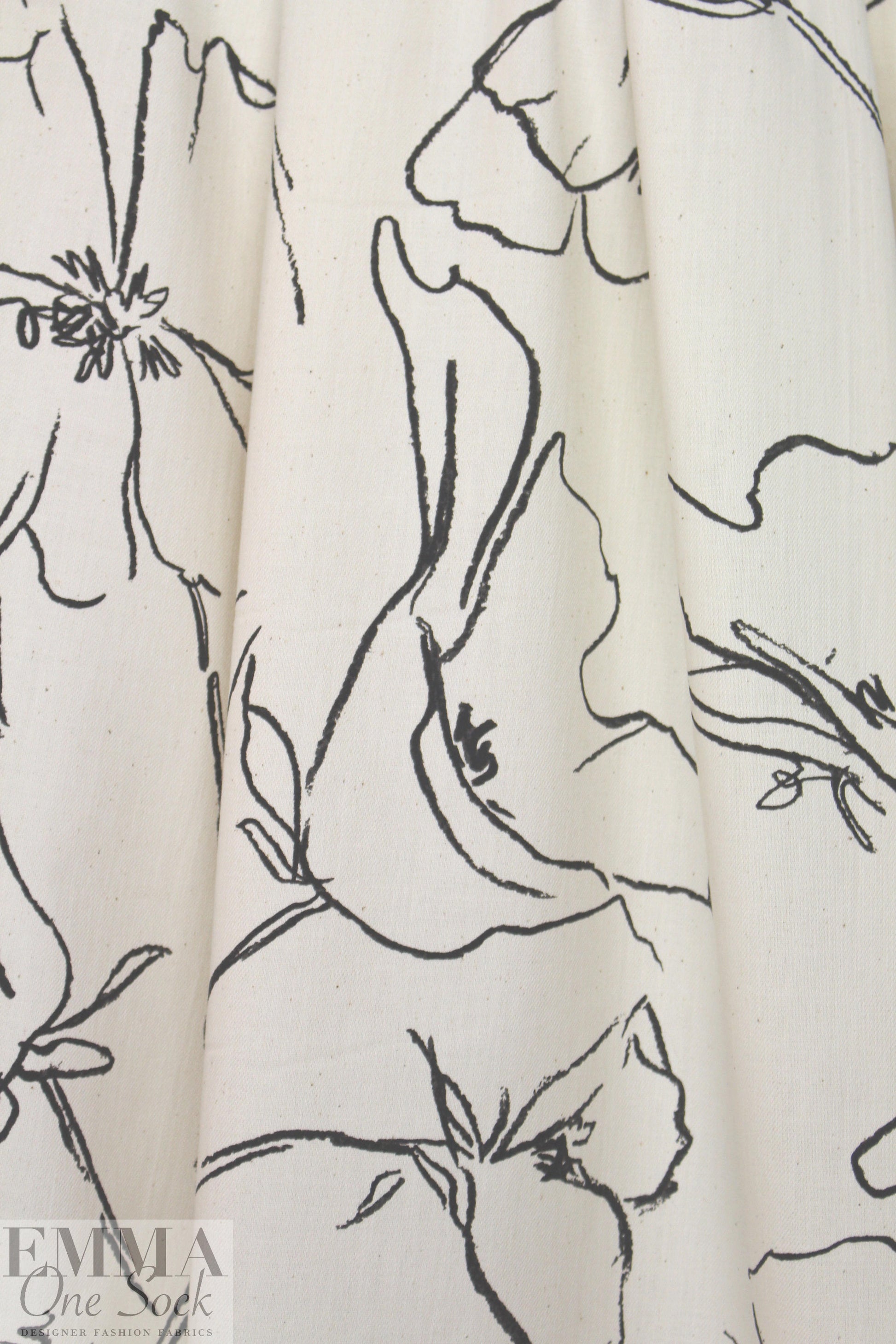 Whit NY rustic cotton woven - pen and ink floral 1.875 yd
