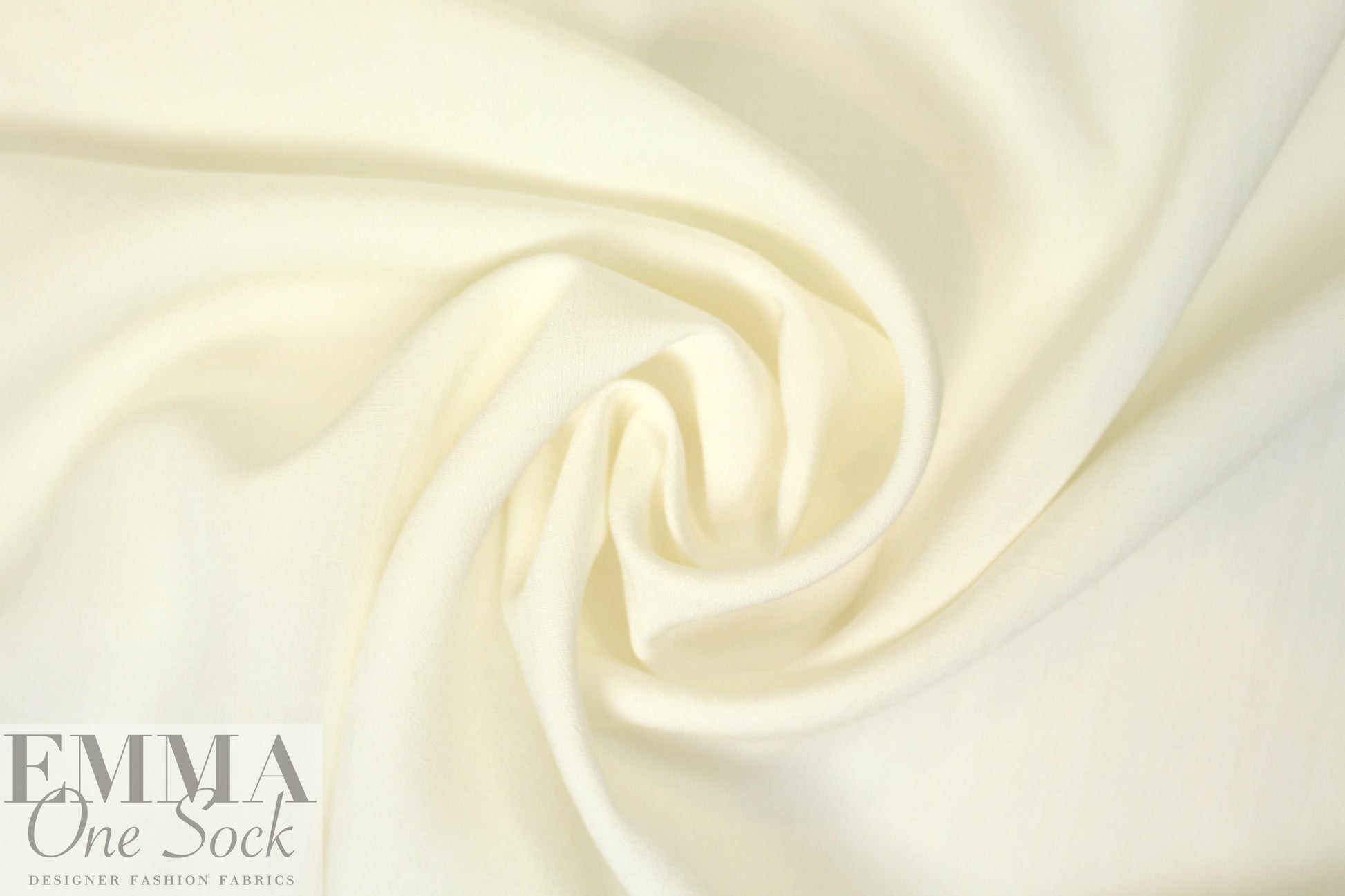 famous designer cotton/visc woven - ivory 2.25 yds