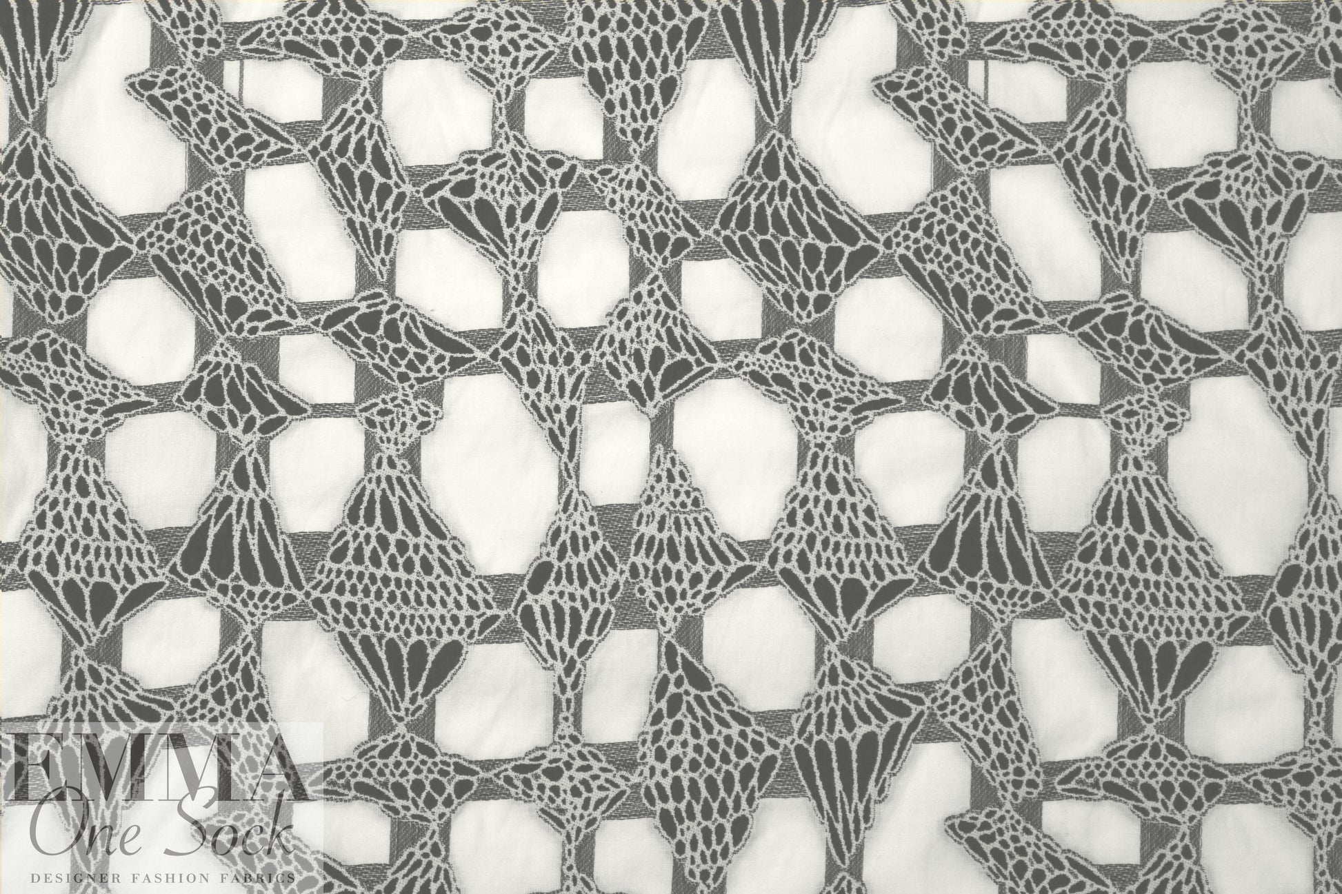 Italian black/white cotton clipped weave