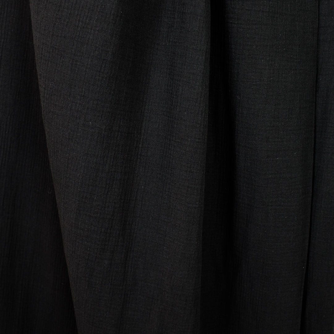 MTM organic cotton crinkle double gauze - black 1.75 yds