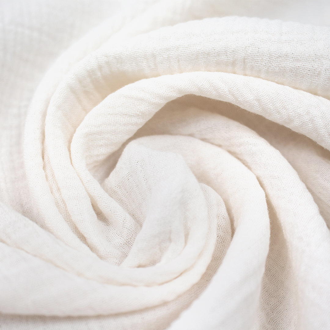 MTM organic cotton crinkle double gauze - creamy white 1.66 yd