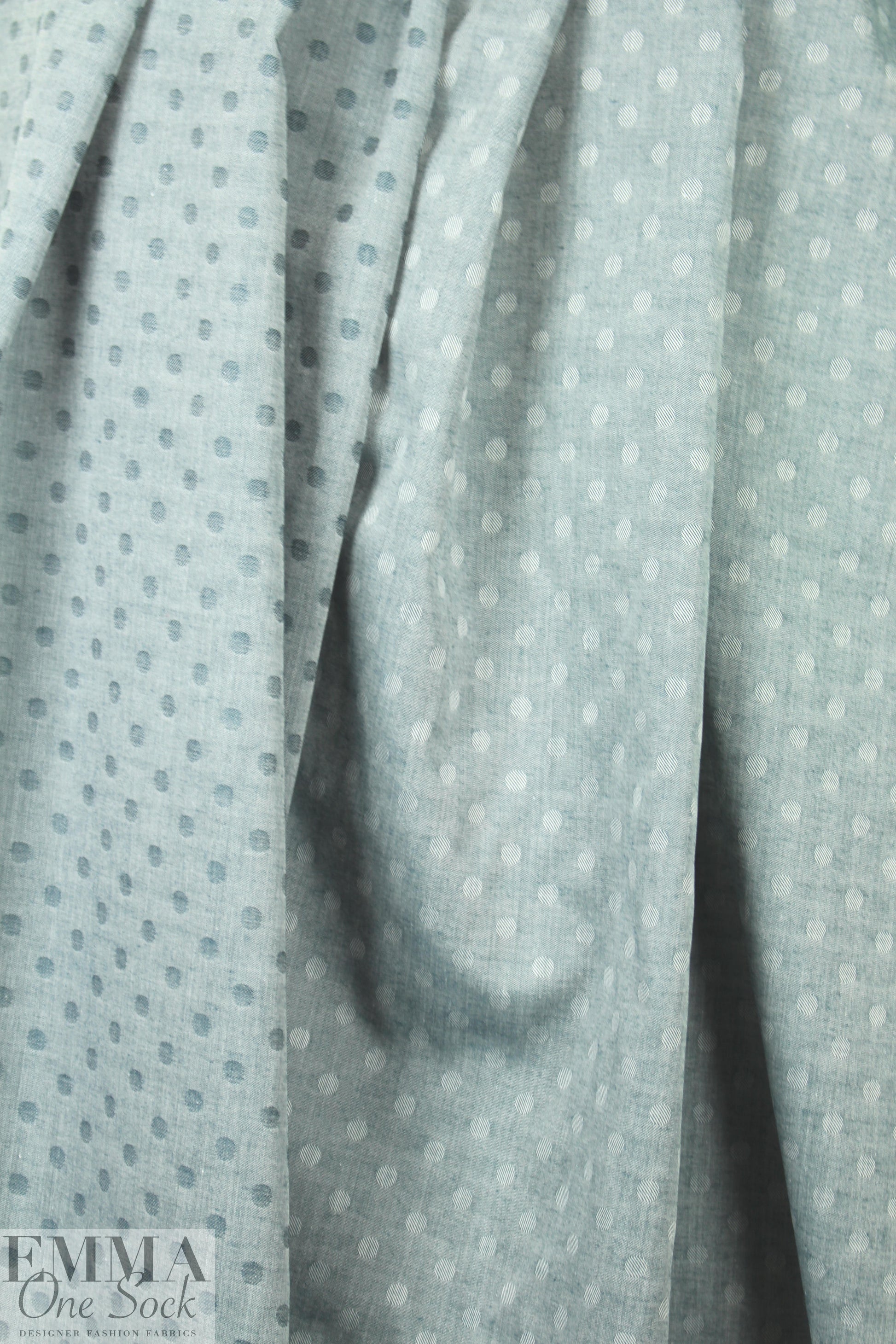 Japanese lightweight cotton jacquard - chambray dot