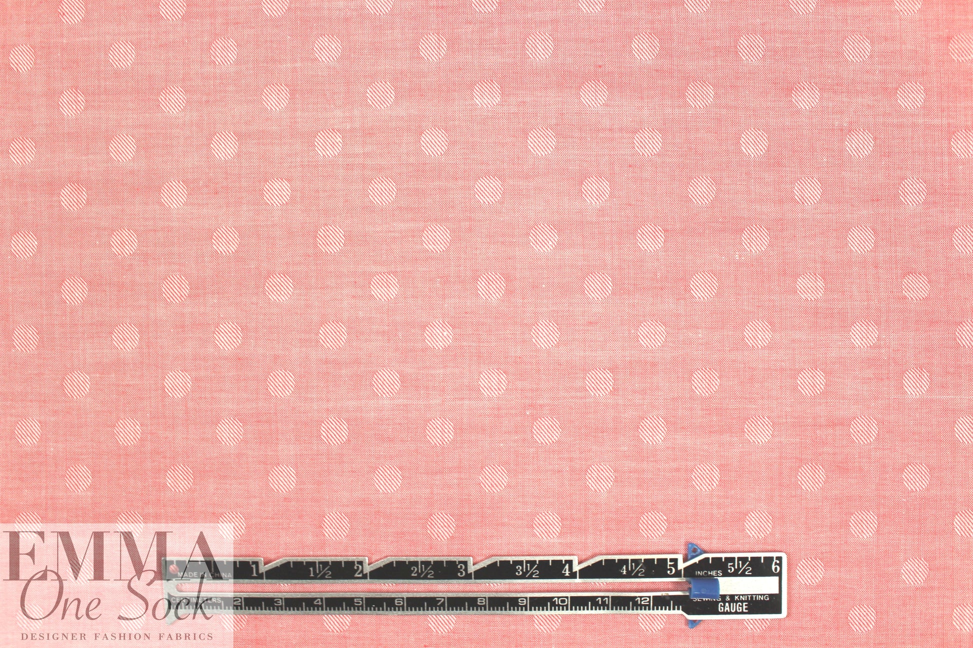 Japanese lightweight cotton jacquard - coral dot 1.125 yds