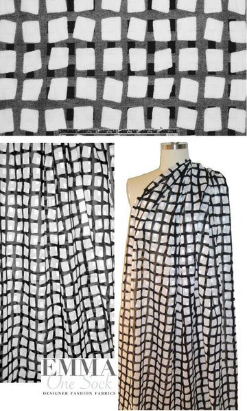 CA designer black/white cotton graphic clipped weave