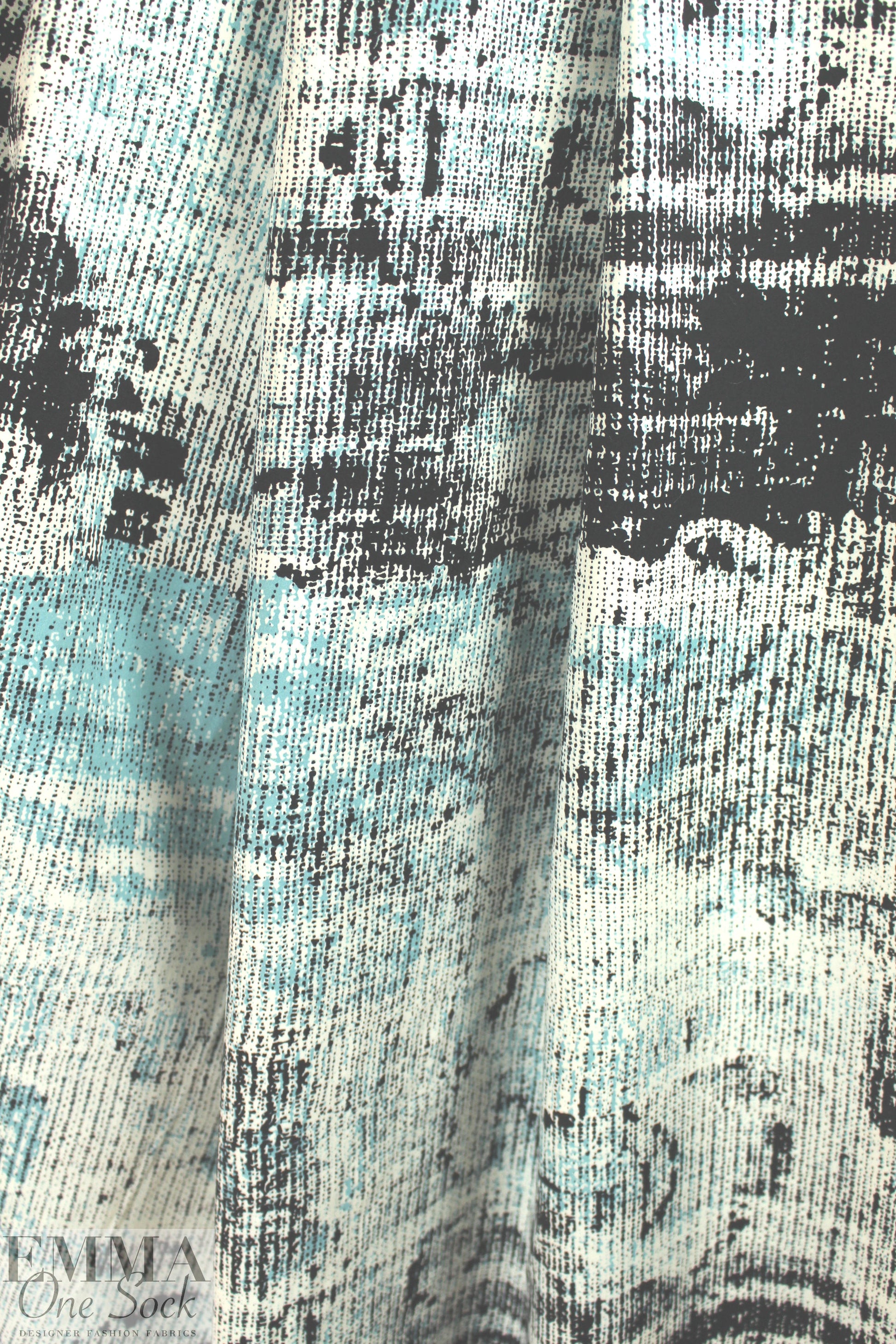 NY designer pixel abstract stretch cotton woven .75 yds