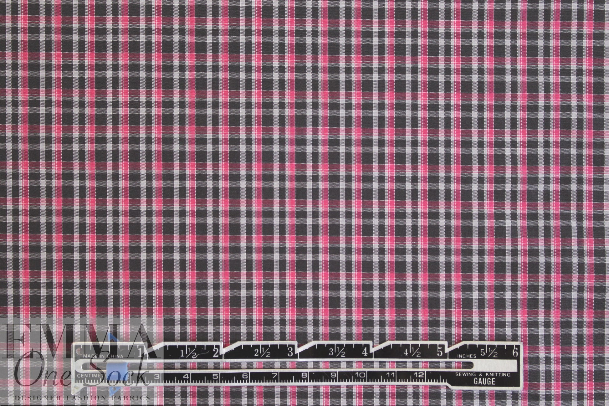 Br00ks Bros. strawberry/black yarn-dyed plaid cotton shirting