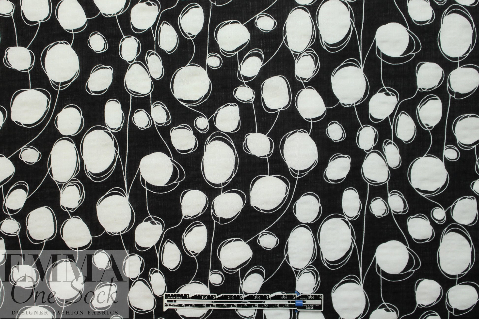 'Boba' cotton/linen lightweight woven - white on black 1.75 yd