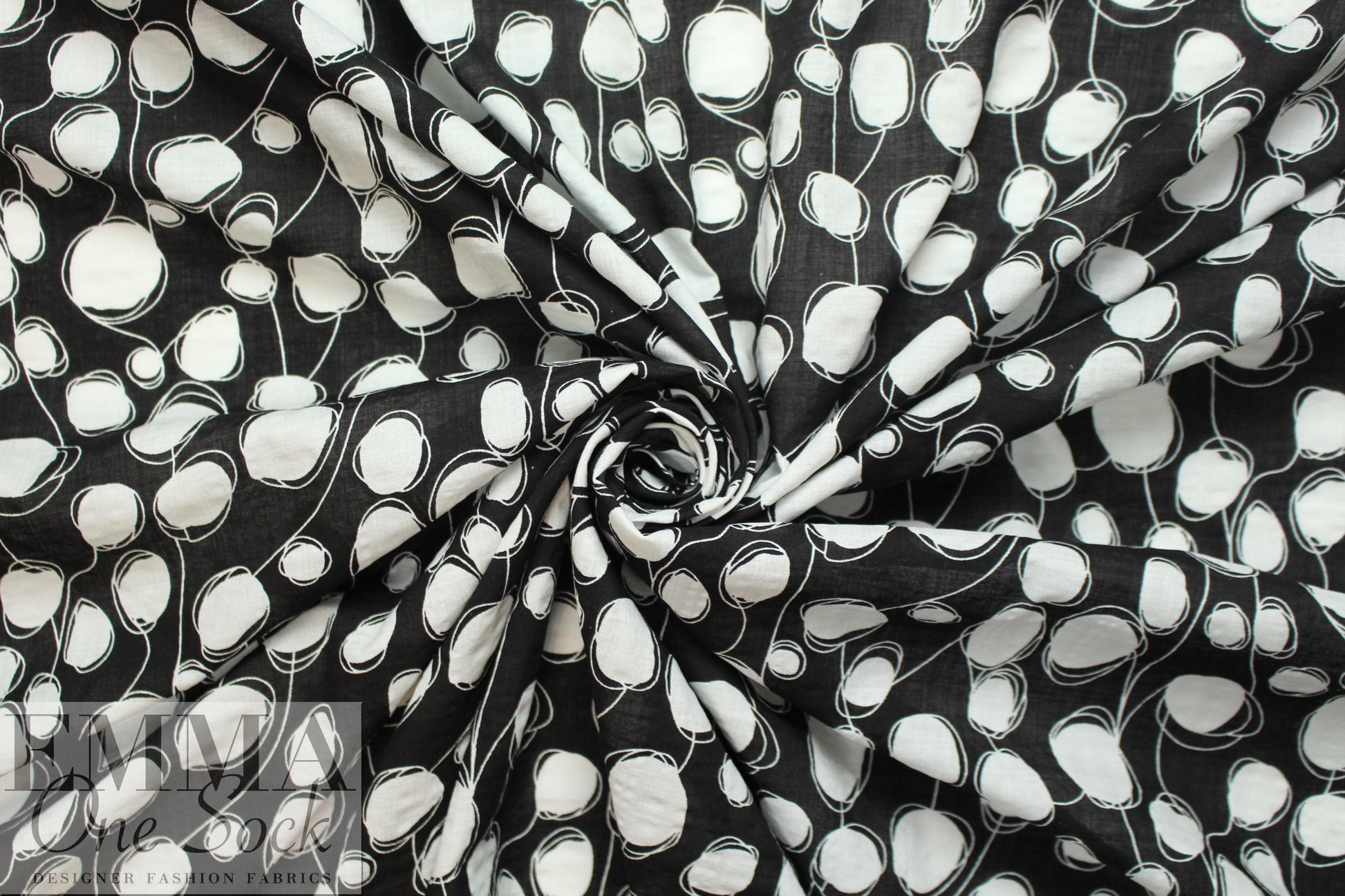 'Boba' cotton/linen lightweight woven - white on black 2.125 yd