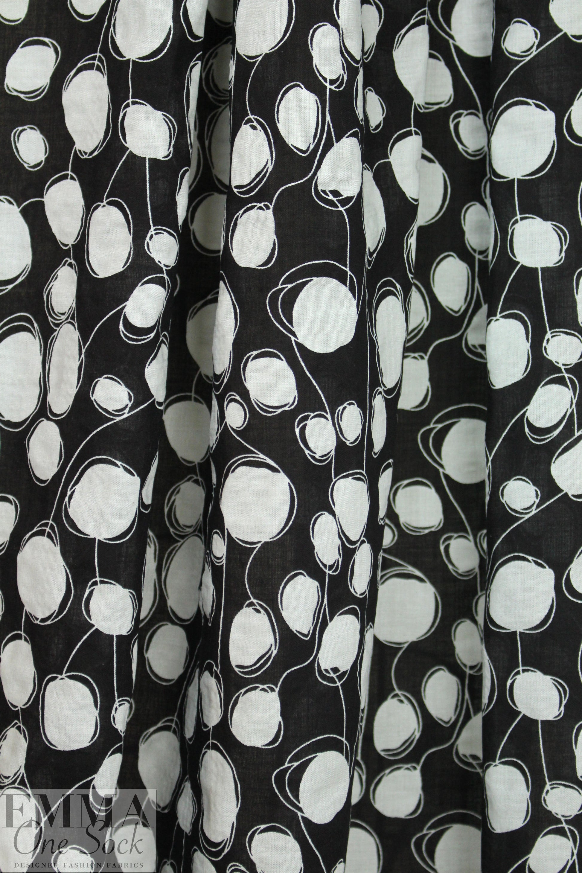'Boba' cotton/linen lightweight woven - white on black 2.125 yd