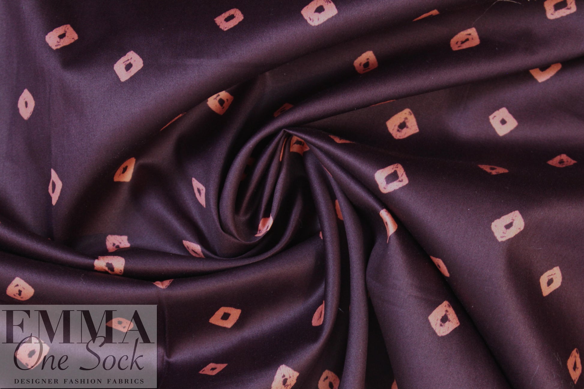 NY designer deep plum/coral diamond cotton sateen