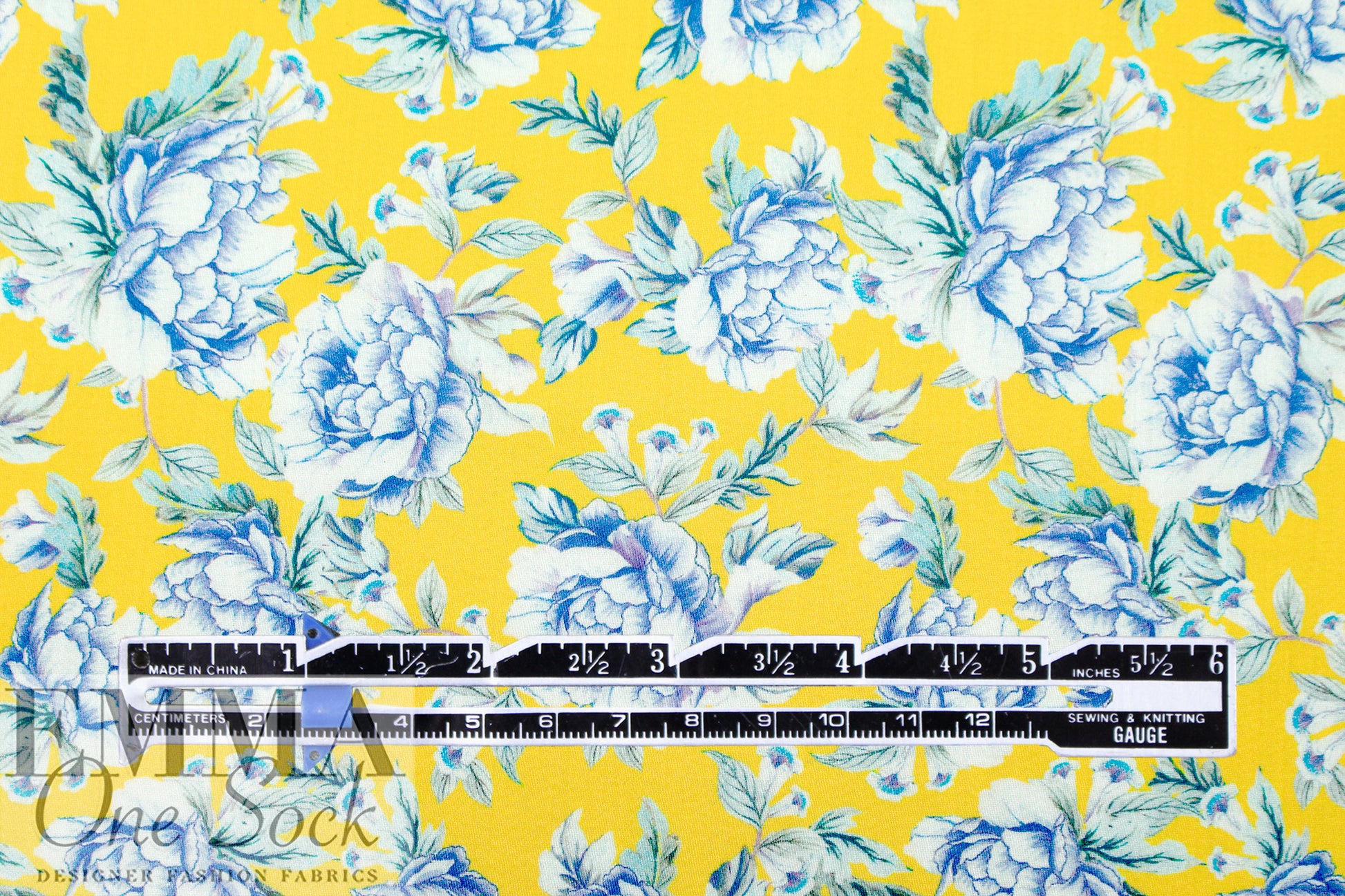 cotton satin lawn - lemon botanical