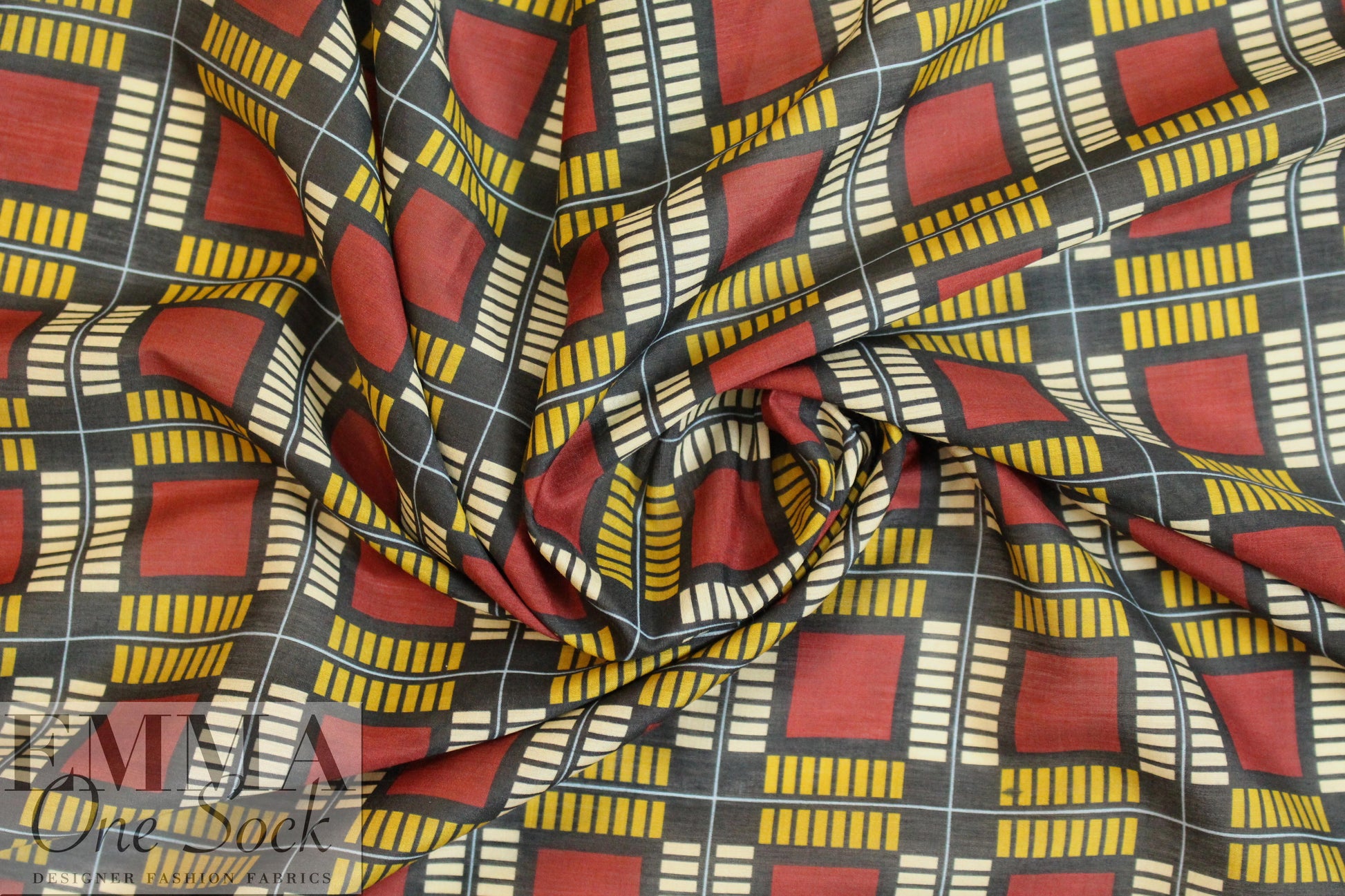 Italian graphic 'plaid' cotton/silk voile - licorice/brick *FLAW*