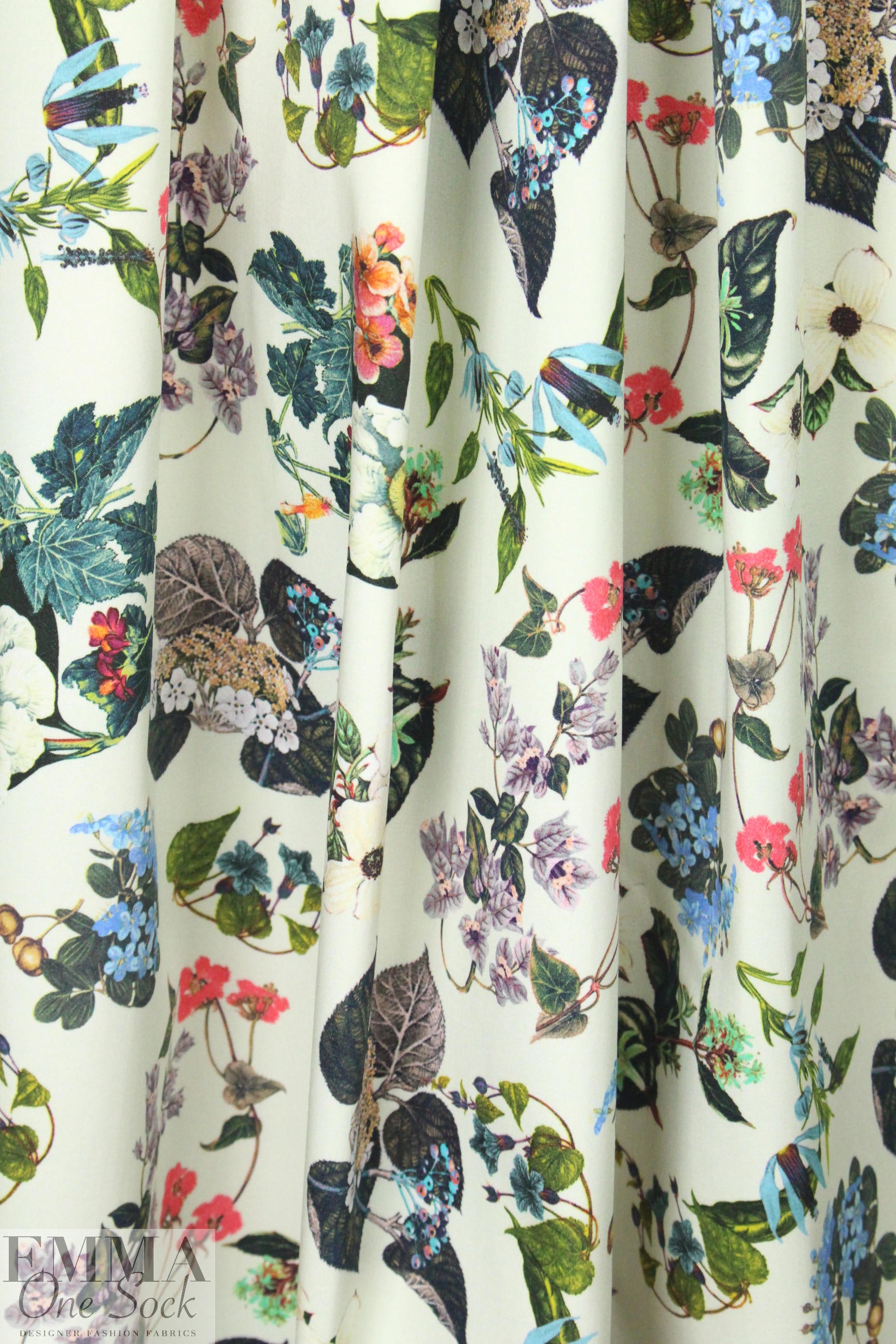 Italian digital 'botanical study' cotton stretch woven 1.5 yd