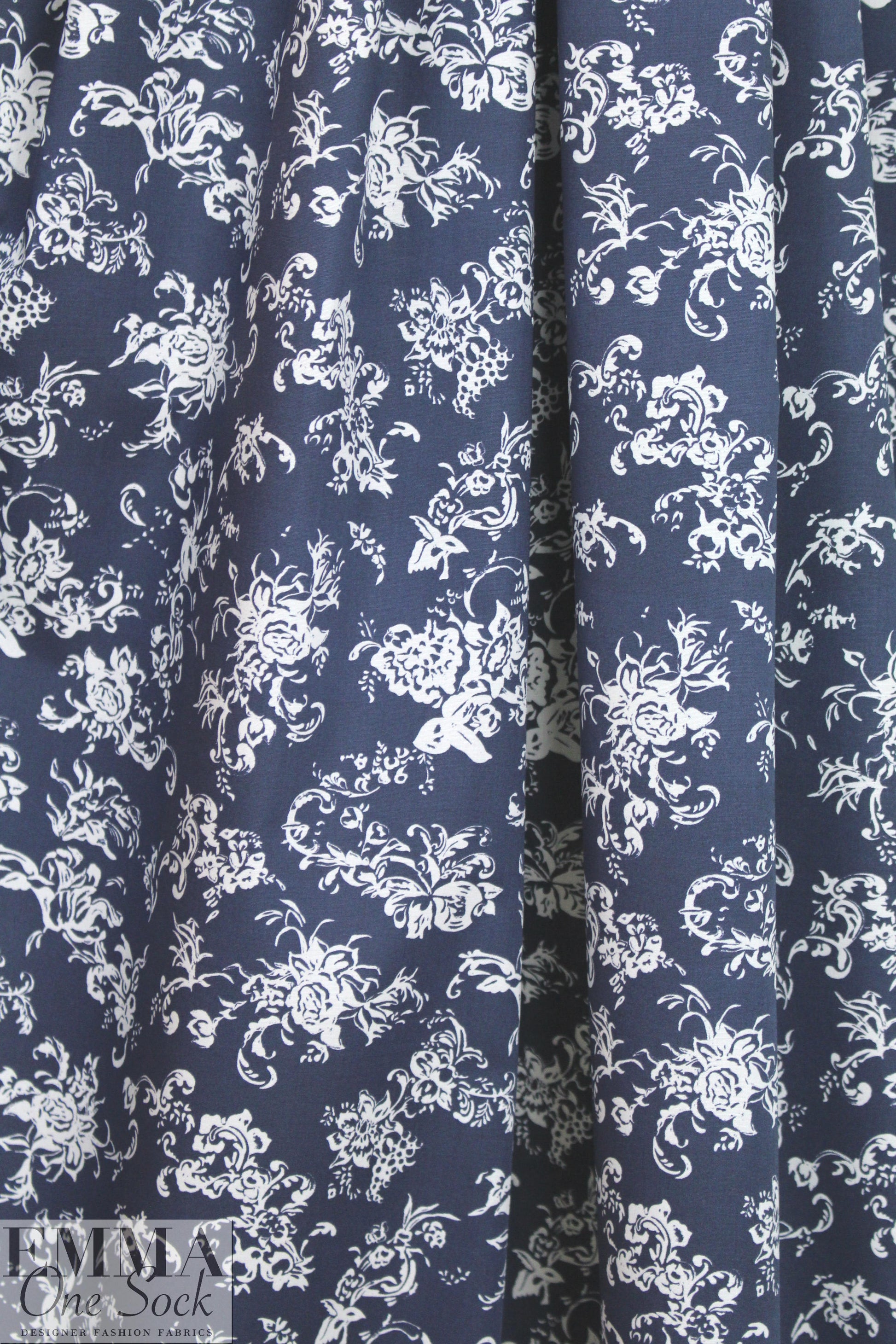 Caroline C0nstas navy deco floral cotton stretch shirting 2.25 yd