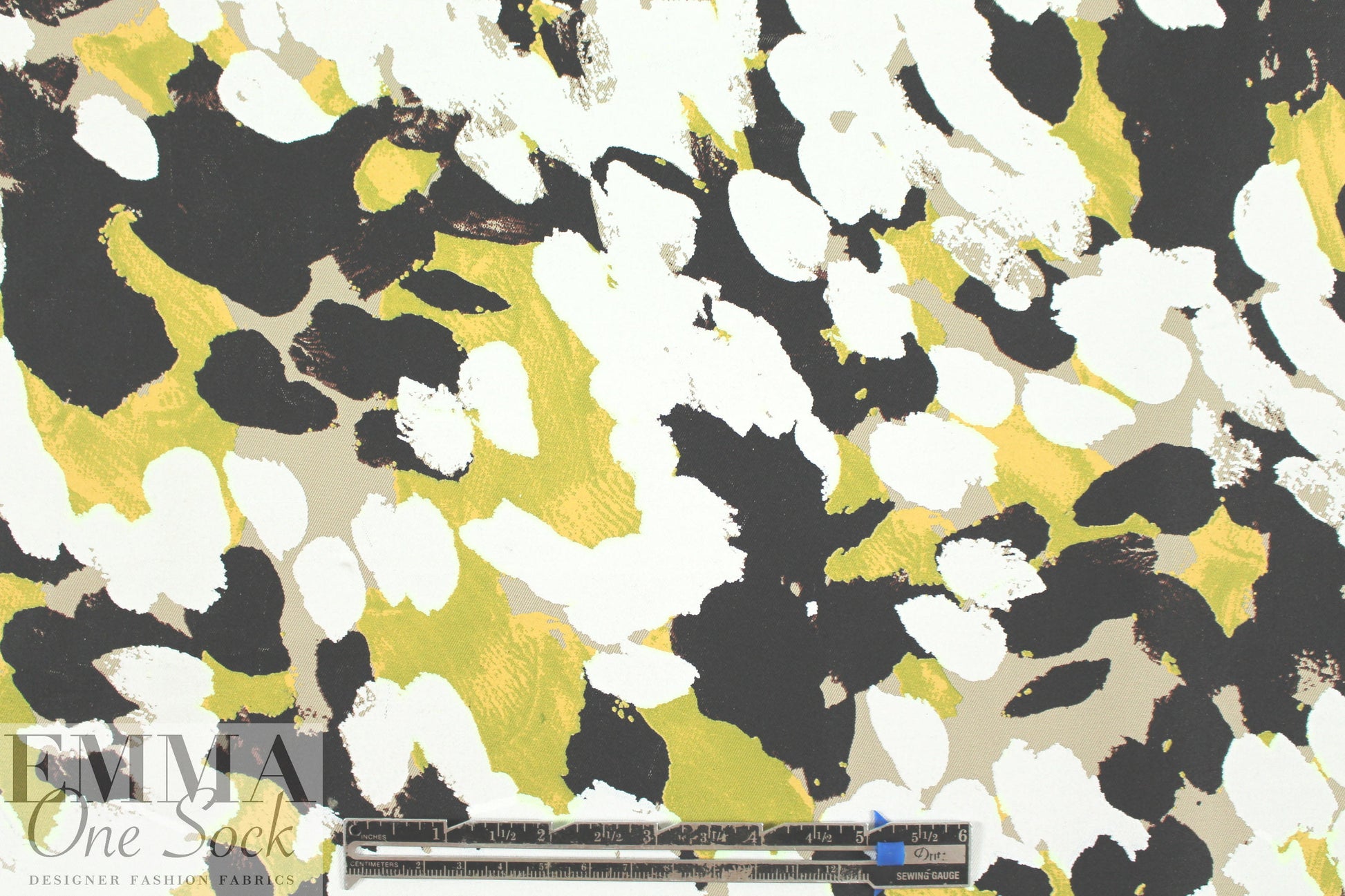 Italian 'hand-painted' paint brush abstract 'waxed' cotton 2 yd