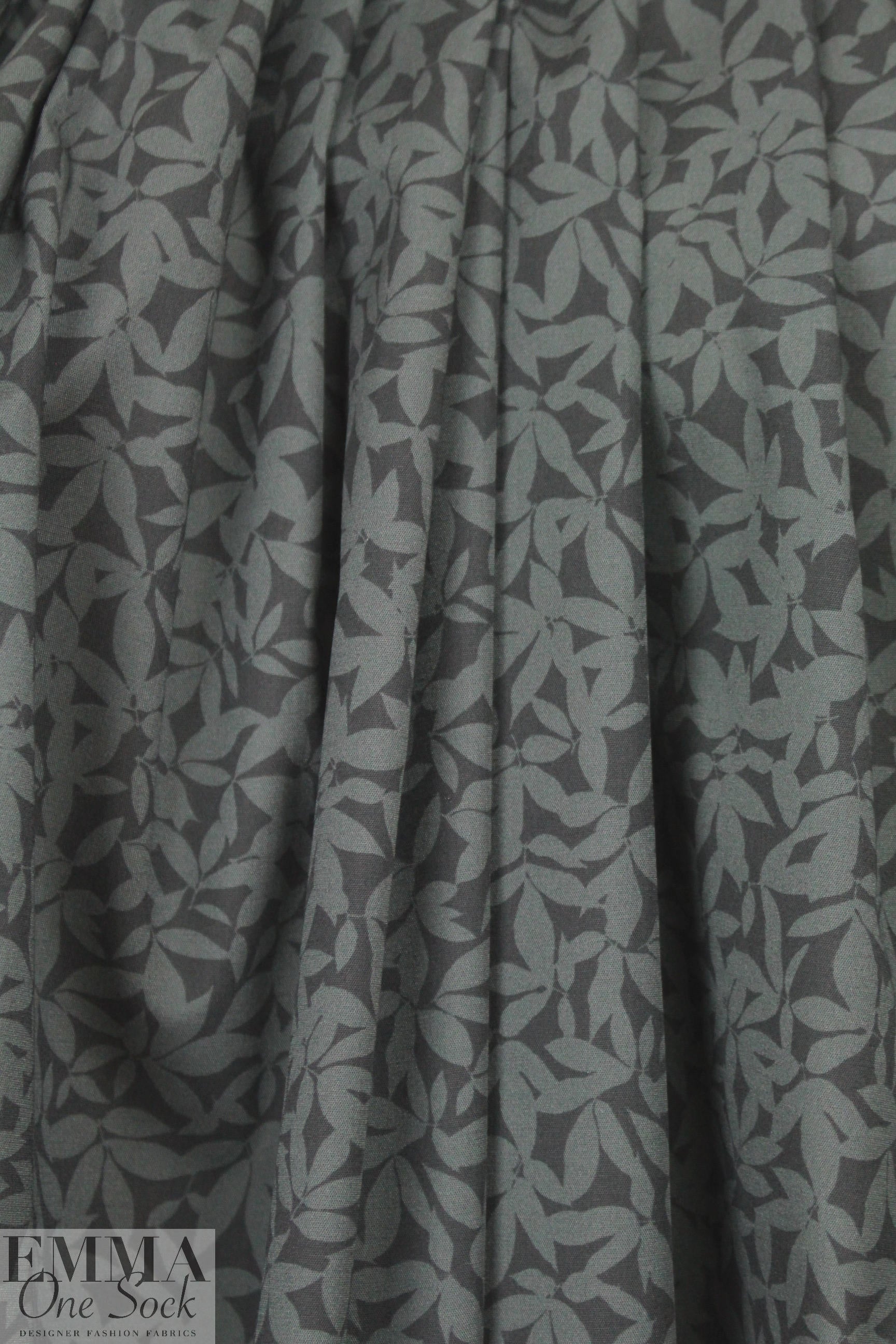 Burberrry leaf silhouette graphic cotton voile 2 yds