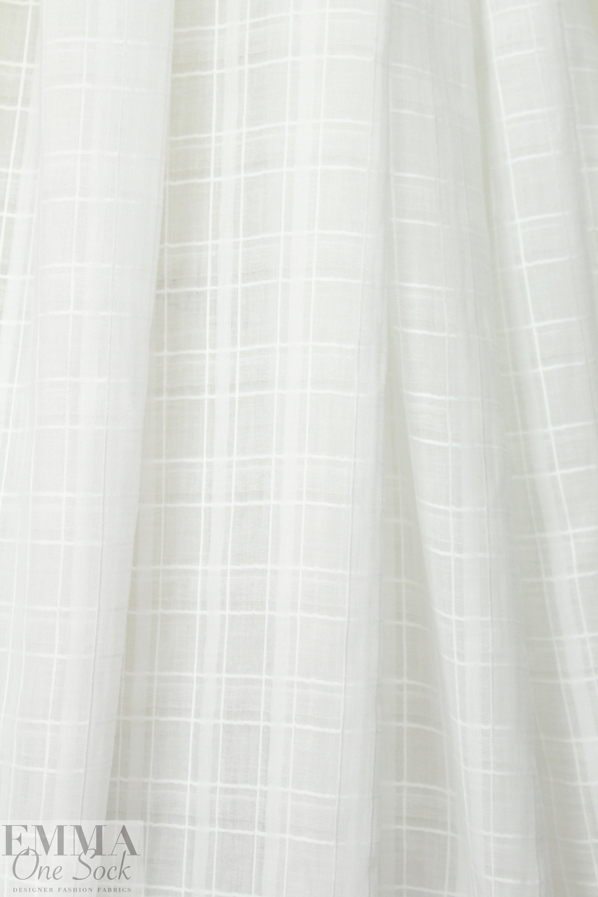 CA designer windowpane jacquard weave cotton - white .75 yds