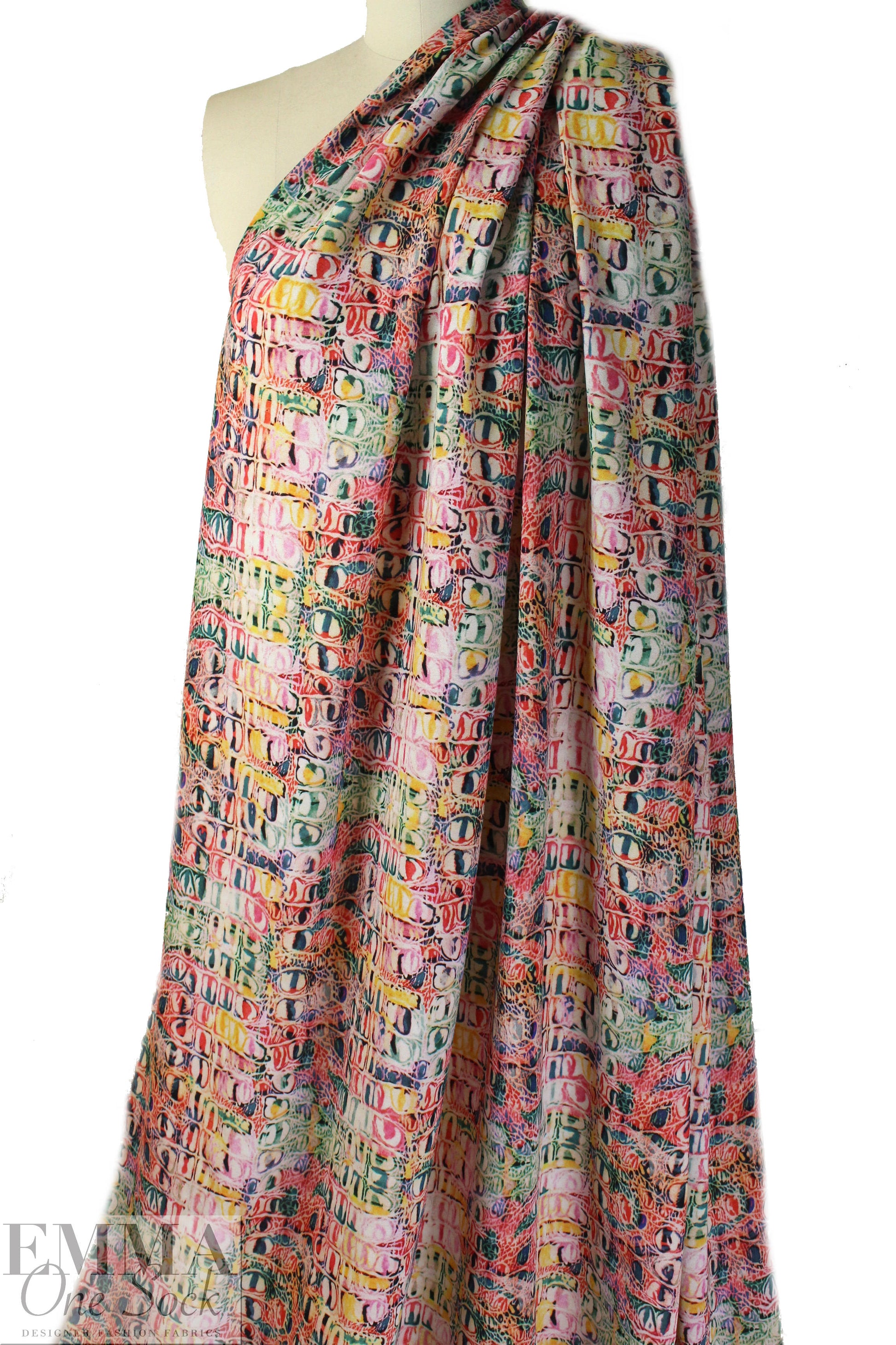 NY designer cellular abstract stretch crepe woven