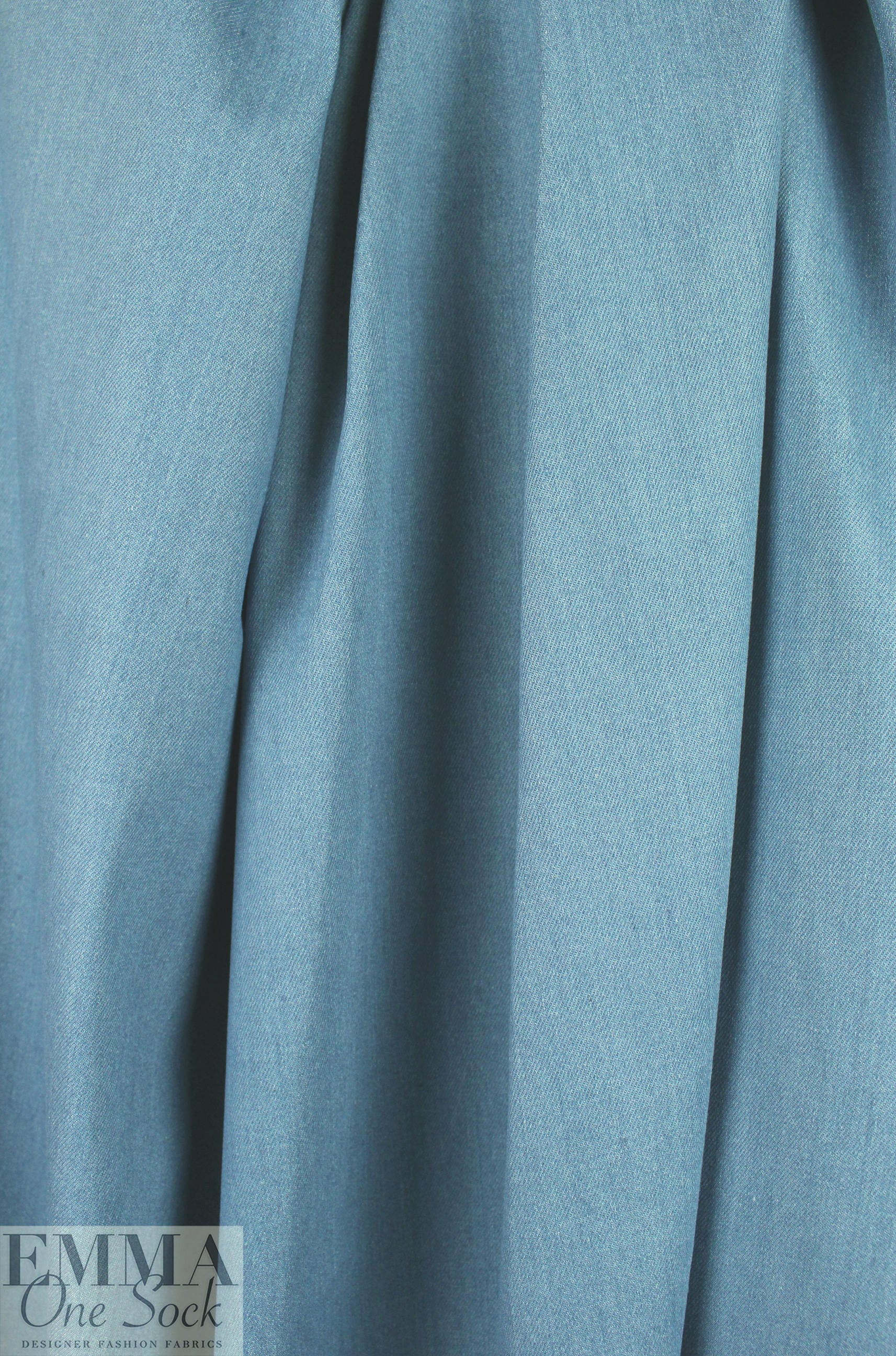 11 oz. cotton blend stretch denim - bleachy blue 1.125 yds
