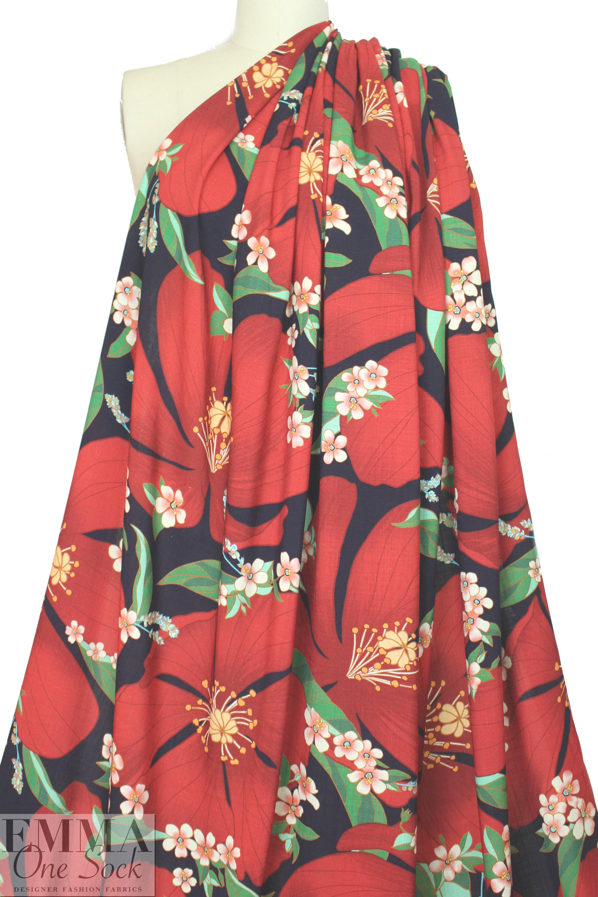 'red blossoms' linen-look digital print rayon woven 1.875 yd
