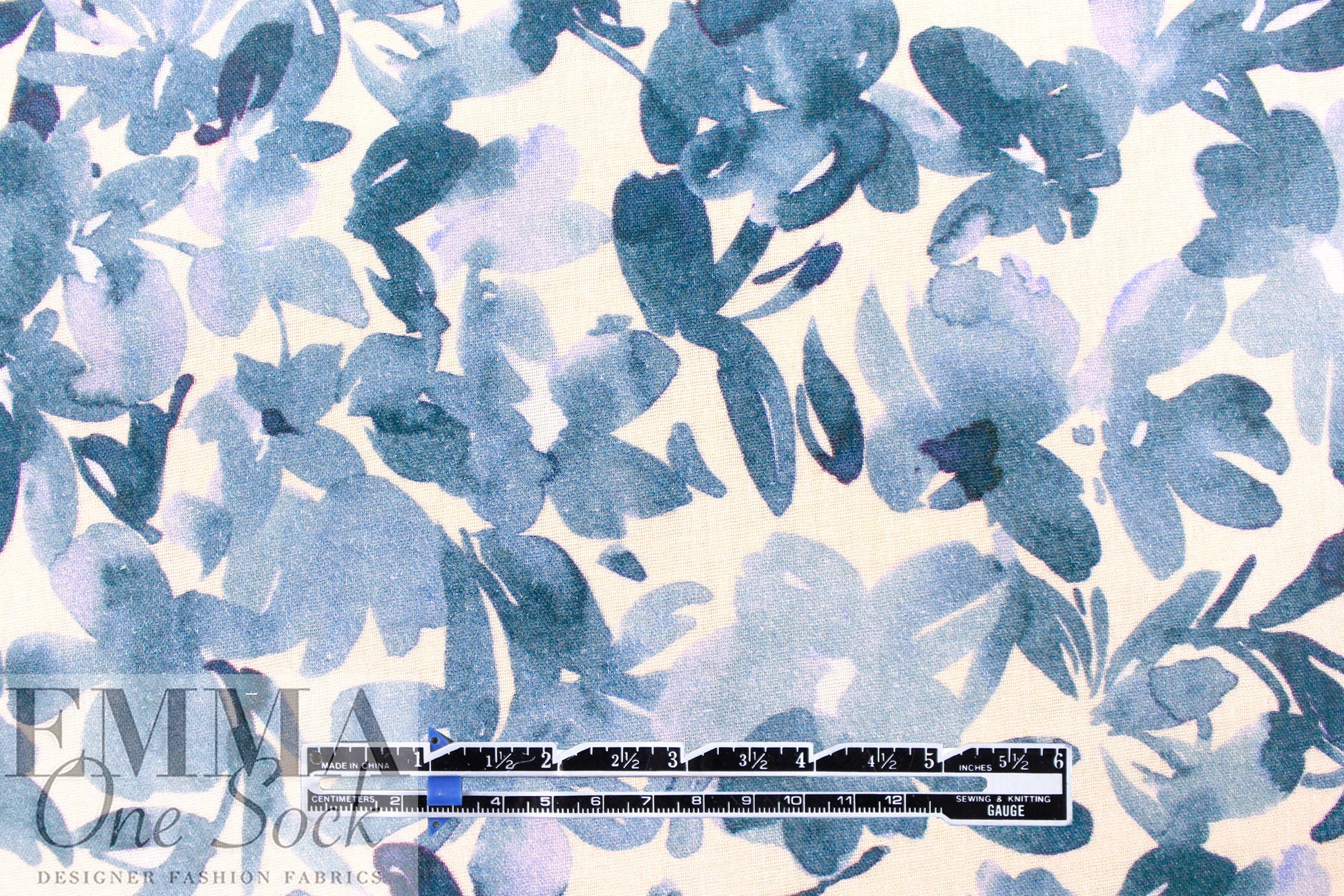 Italian 'wedgwood blues' floral cotton double gauze BCI certified 1.375 yds