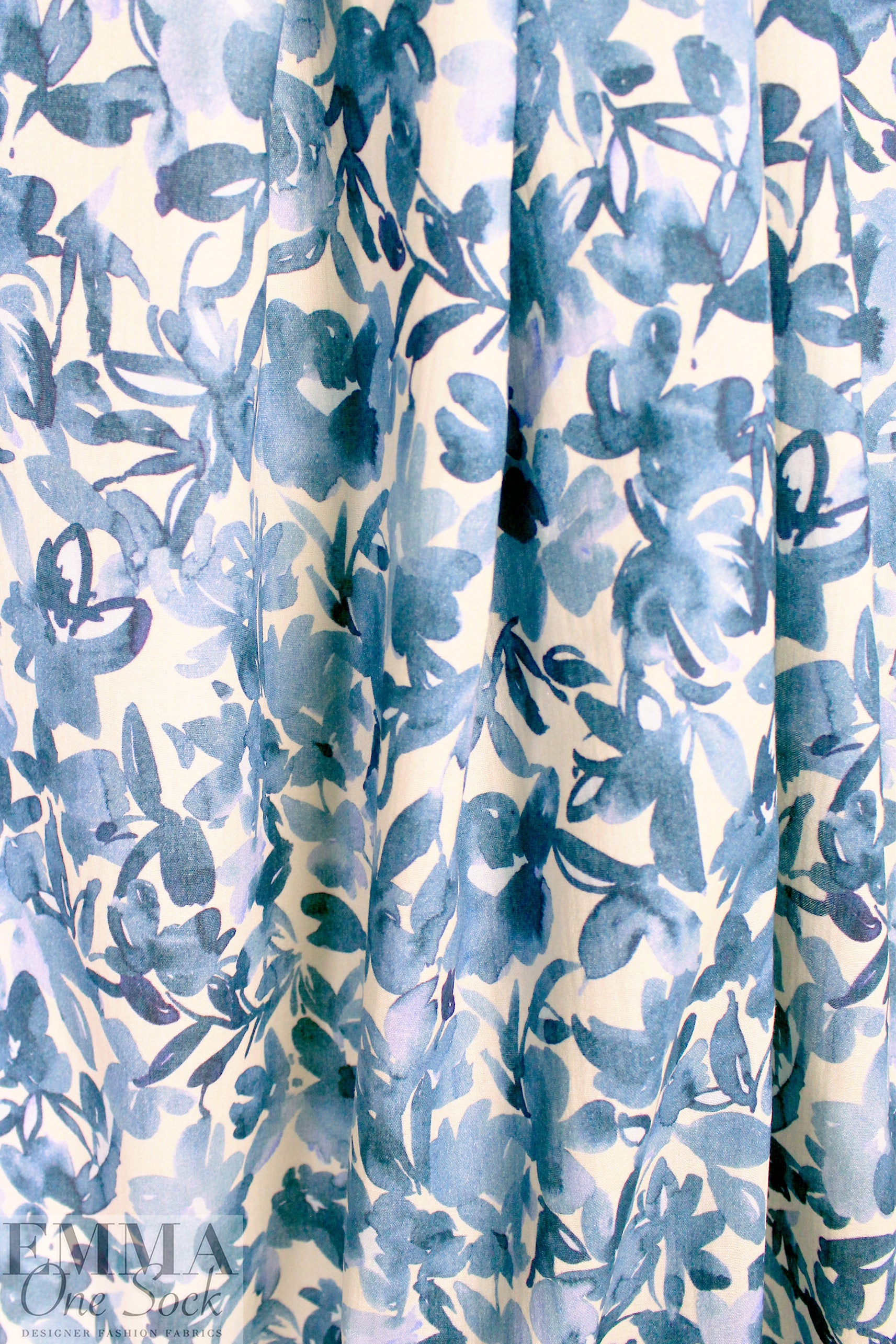 Italian 'wedgwood blues' floral cotton double gauze BCI certified 1.375 yds