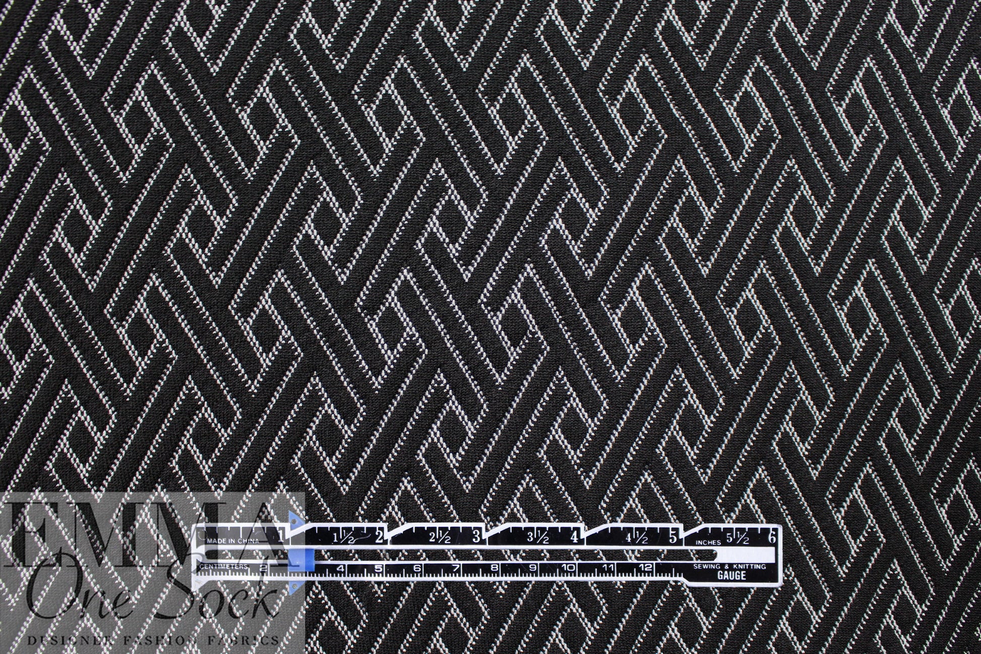 criss cross basketweave Oeko-tex cert. novelty doubleknit 2 yd