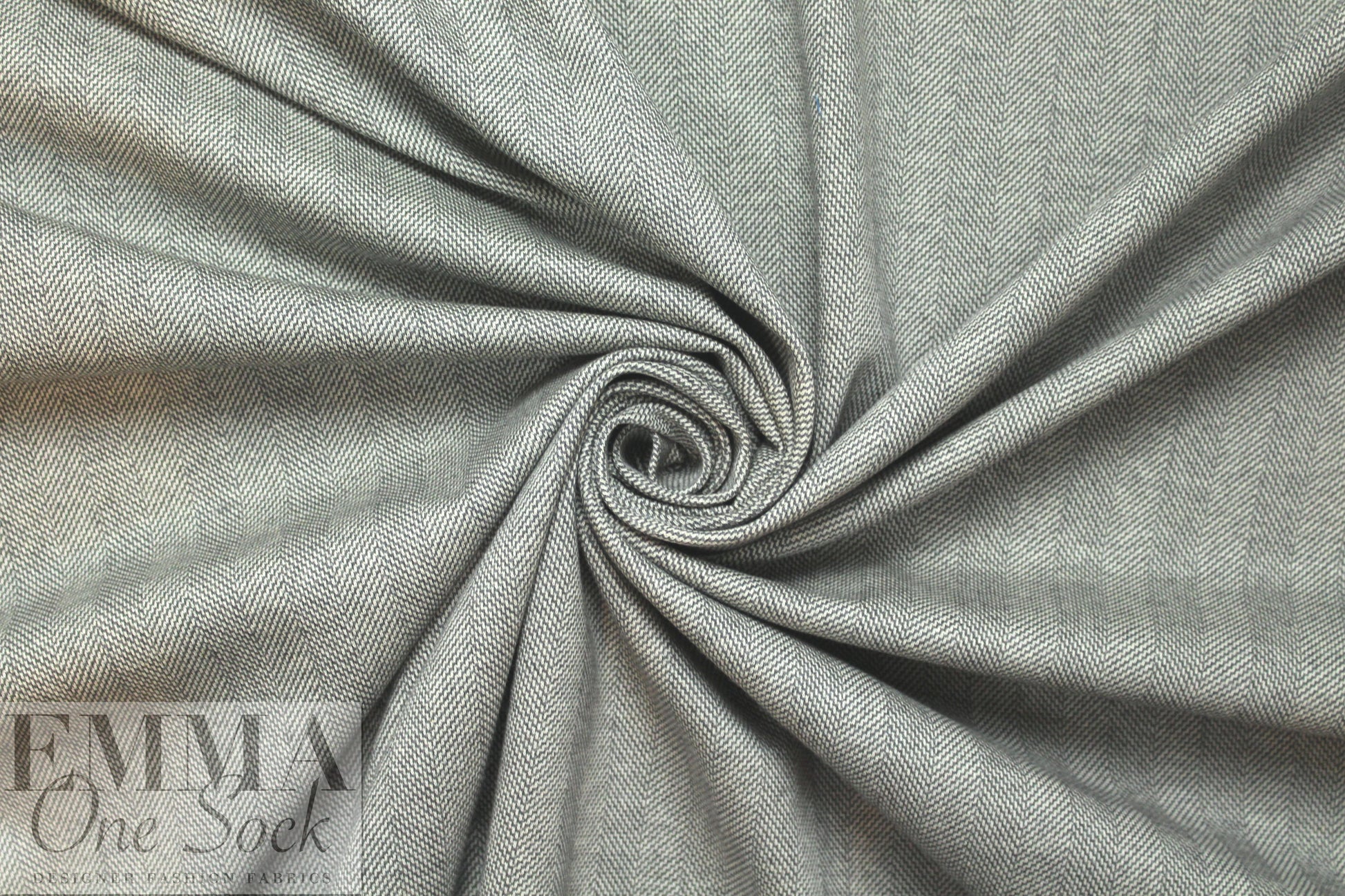 NY designer chevron doubleknit - gray/cream .75 yds