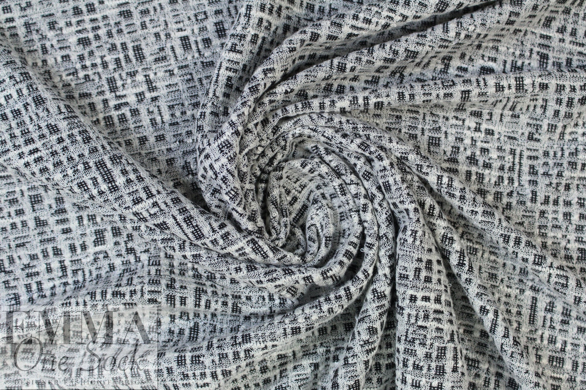 NY designer novelty crosshatch yarn dyed knit