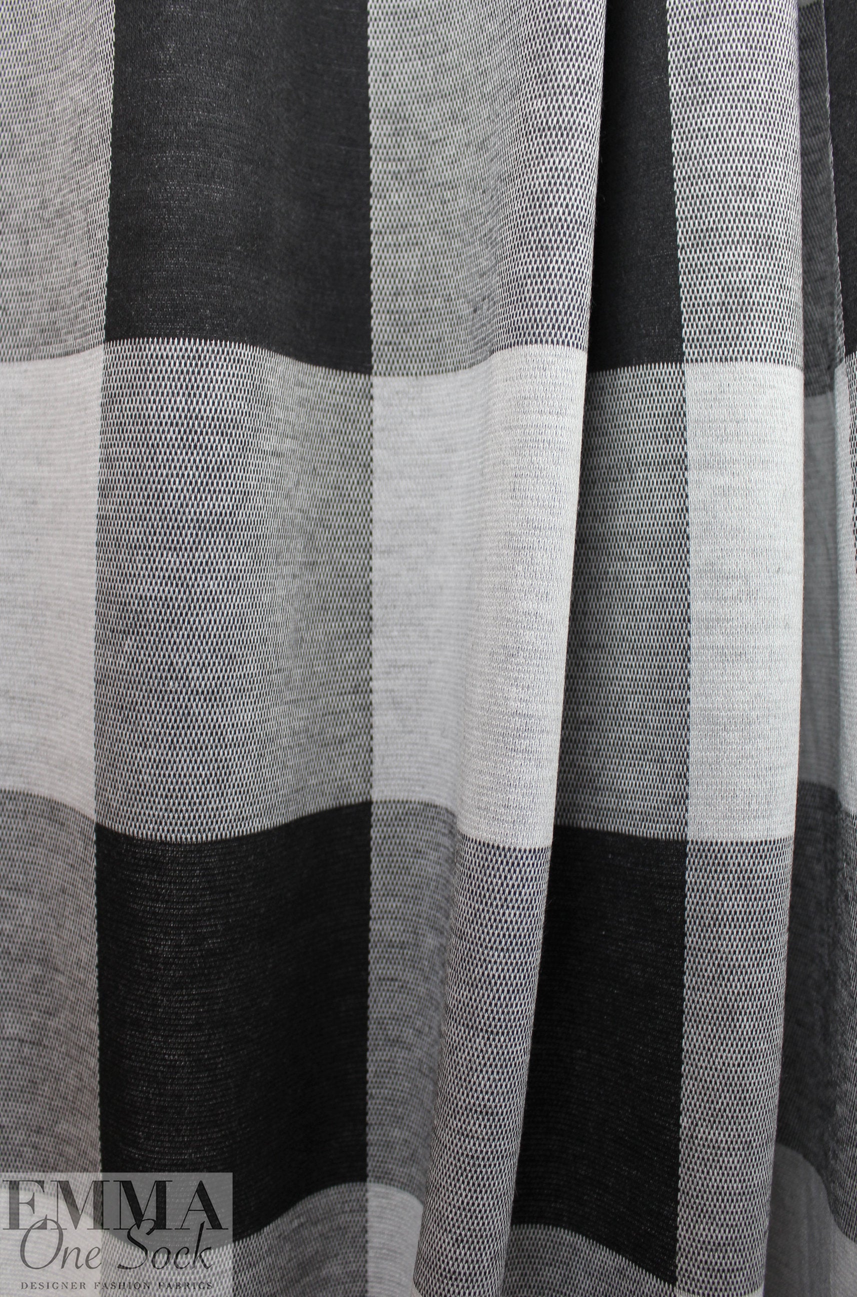 NY designer yarn dyed box plaid doubleknit - black/gray 2.5 yds