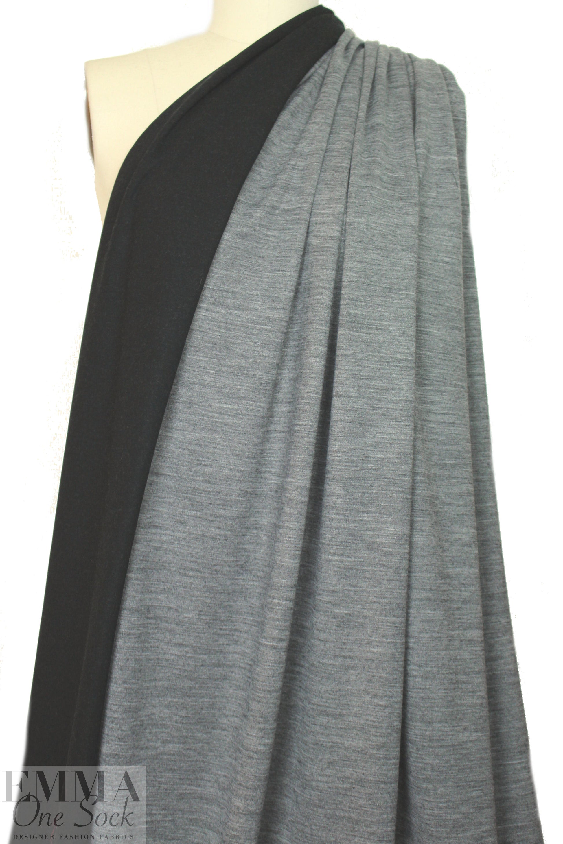 NY designer reversible 2-ply knit - black/gray 1.125 yds