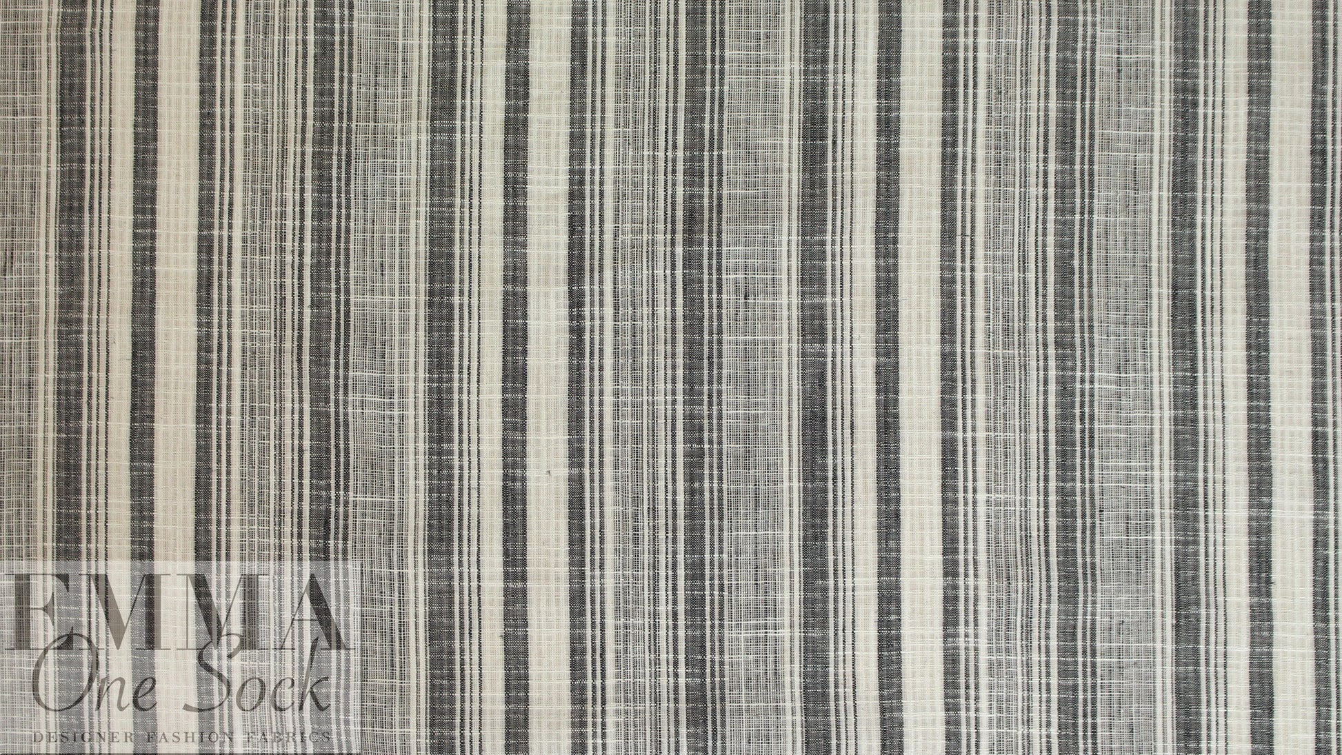 NY designer black/white novelty stripe linen/cotton woven