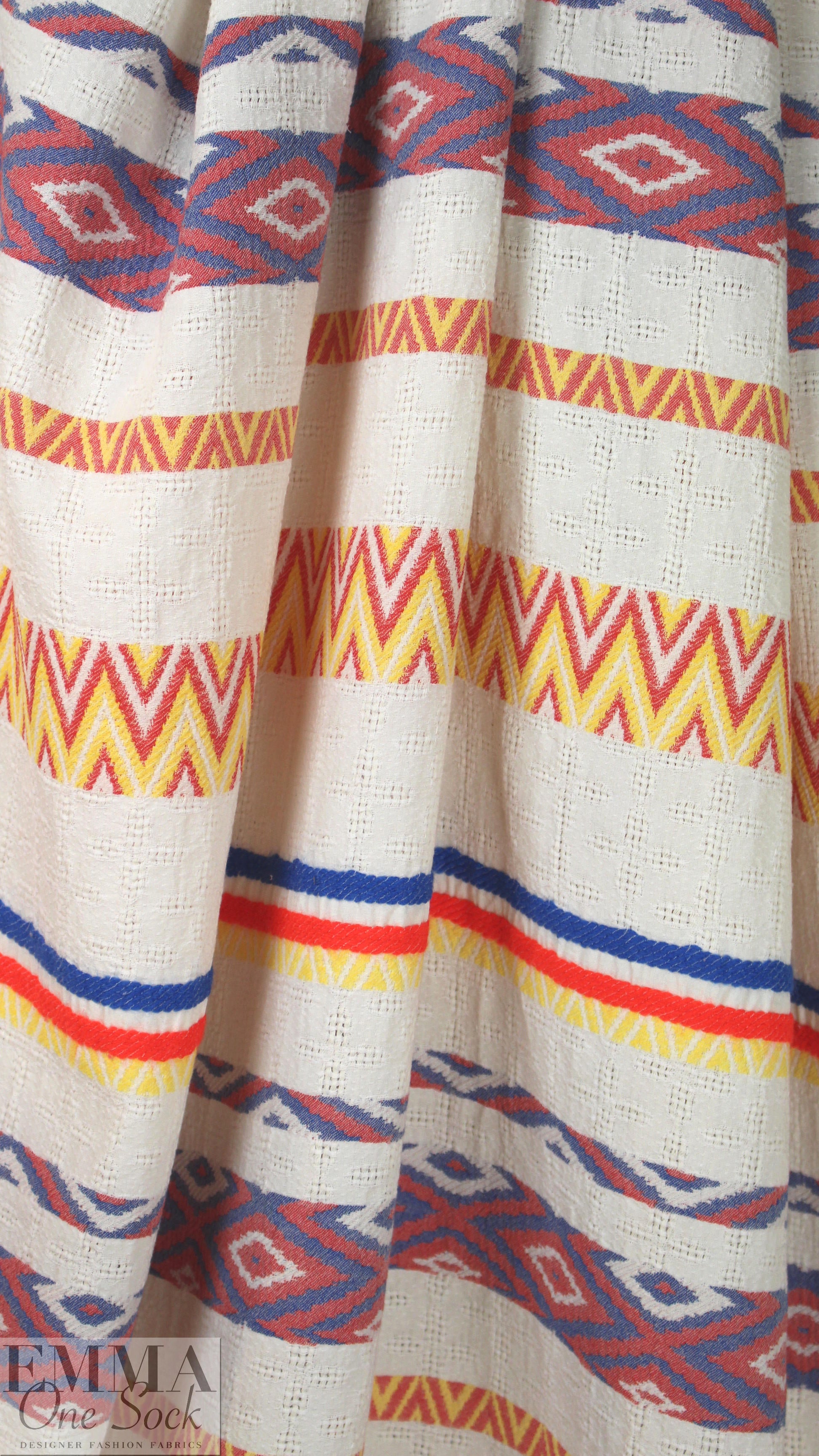 NY designer red/blue diamond novelty linen/cotton woven