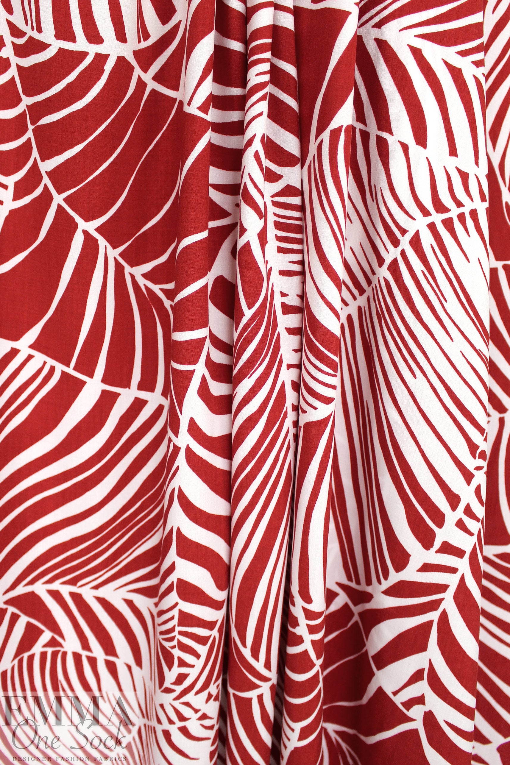 Italian 'scarlet palms' ECOVERO viscose challis woven 1.5 yd