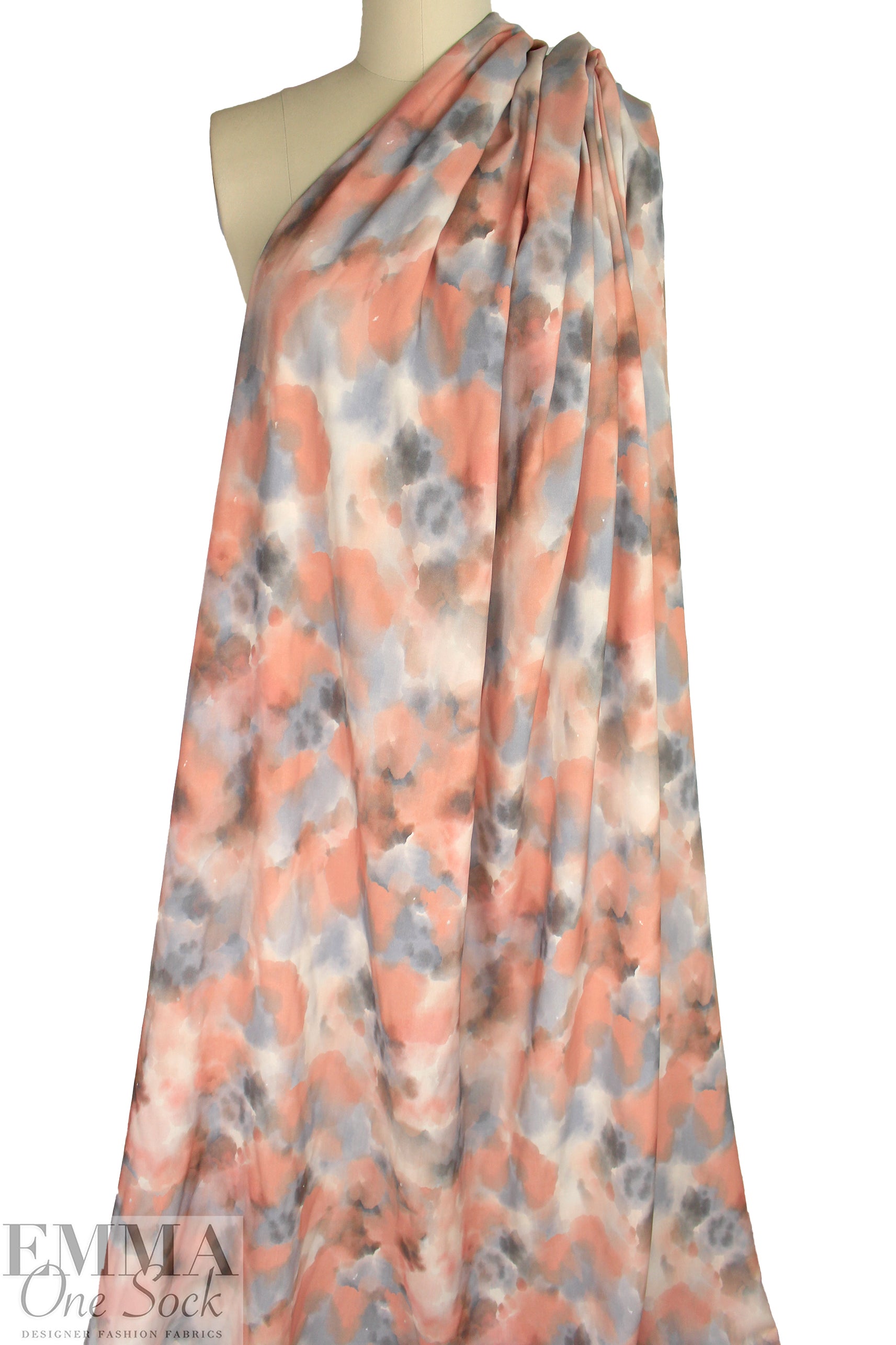 Italian 'peachy clouds' ECOVERO drapey viscose woven 1.625 yd