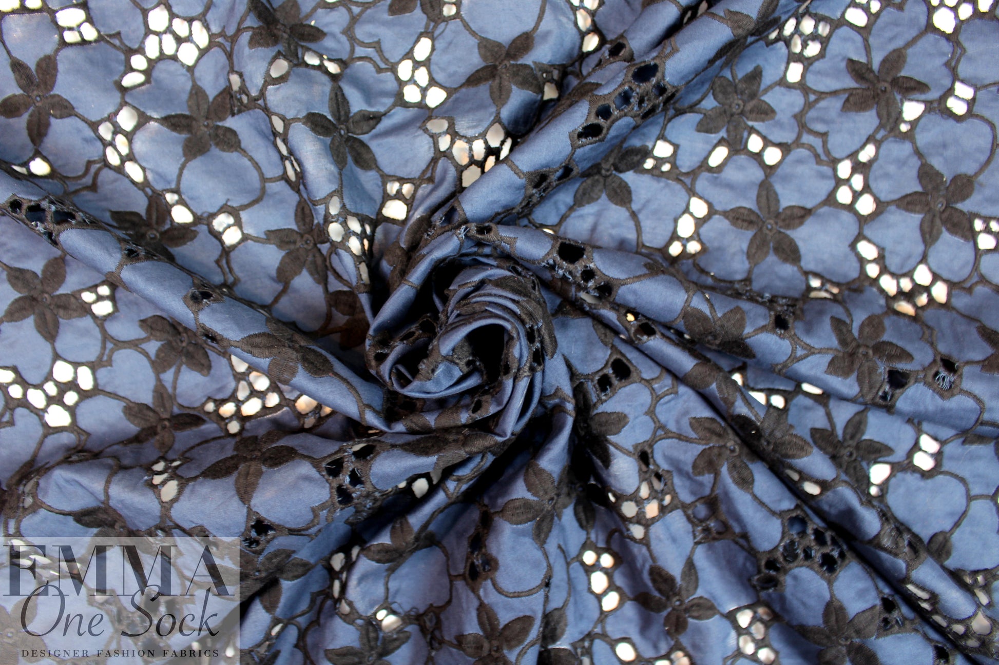 famous designer cotton eyelet voile - marine/black