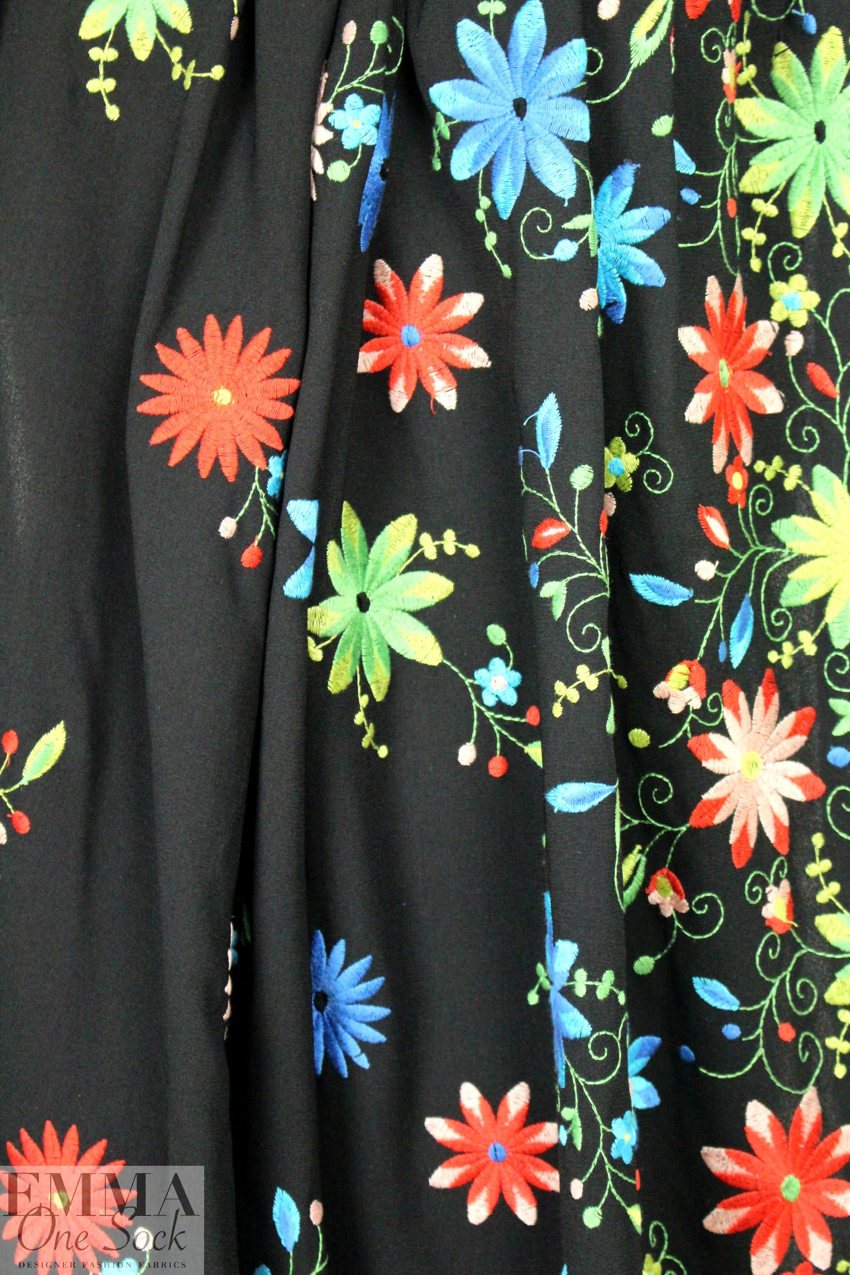 A1ice & 01ivia embroidered flowers border crepe woven