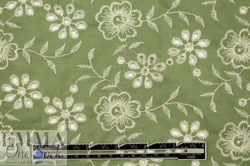 seagrass/ivory flowery embroidered cotton eyelet 1.5 yds