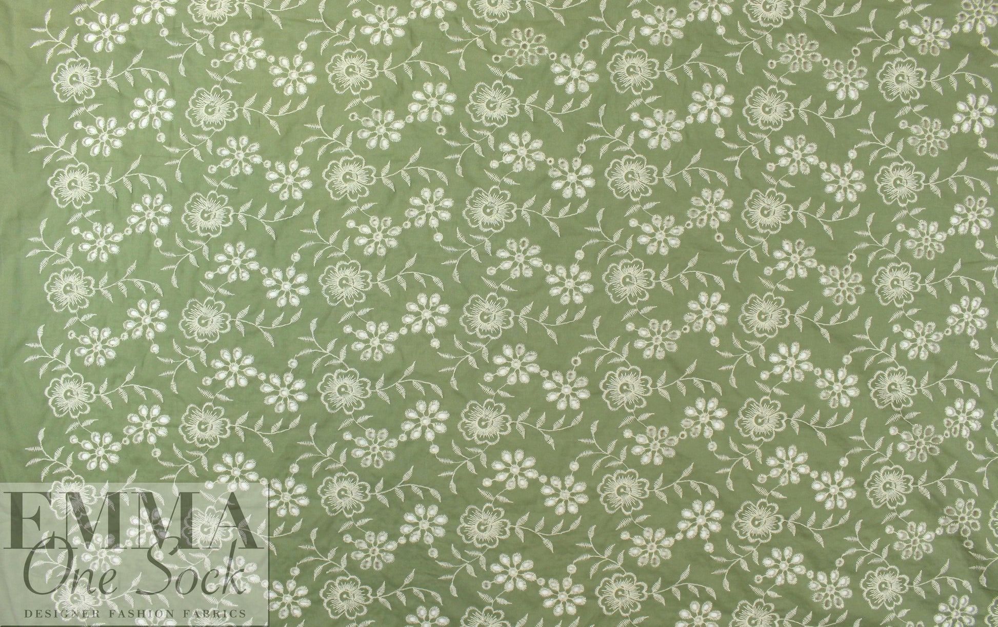 seagrass/ivory flowery embroidered cotton eyelet 1.5 yds