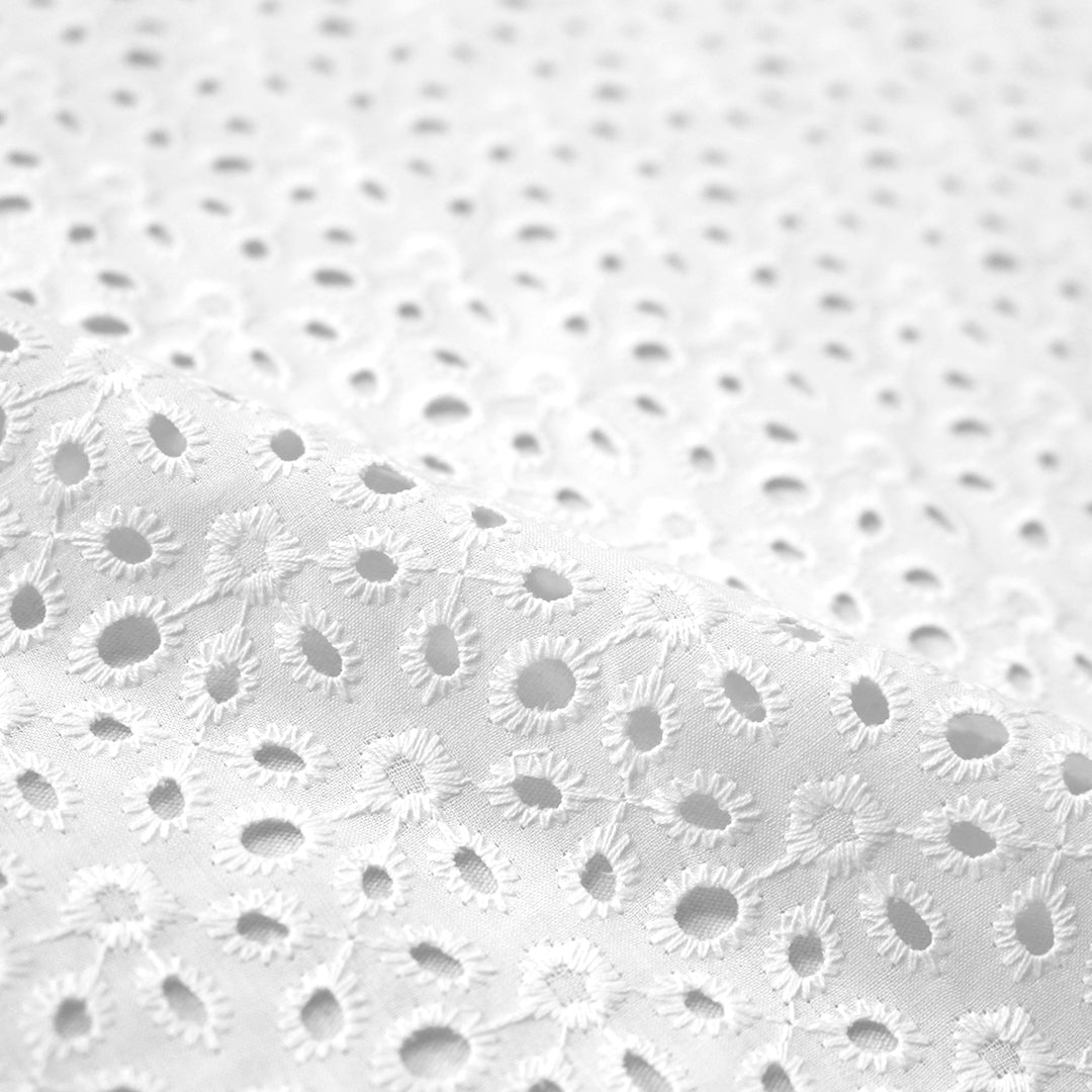 flowery embroidered cotton eyelet - soft white, BCI cert. 1.125 yd