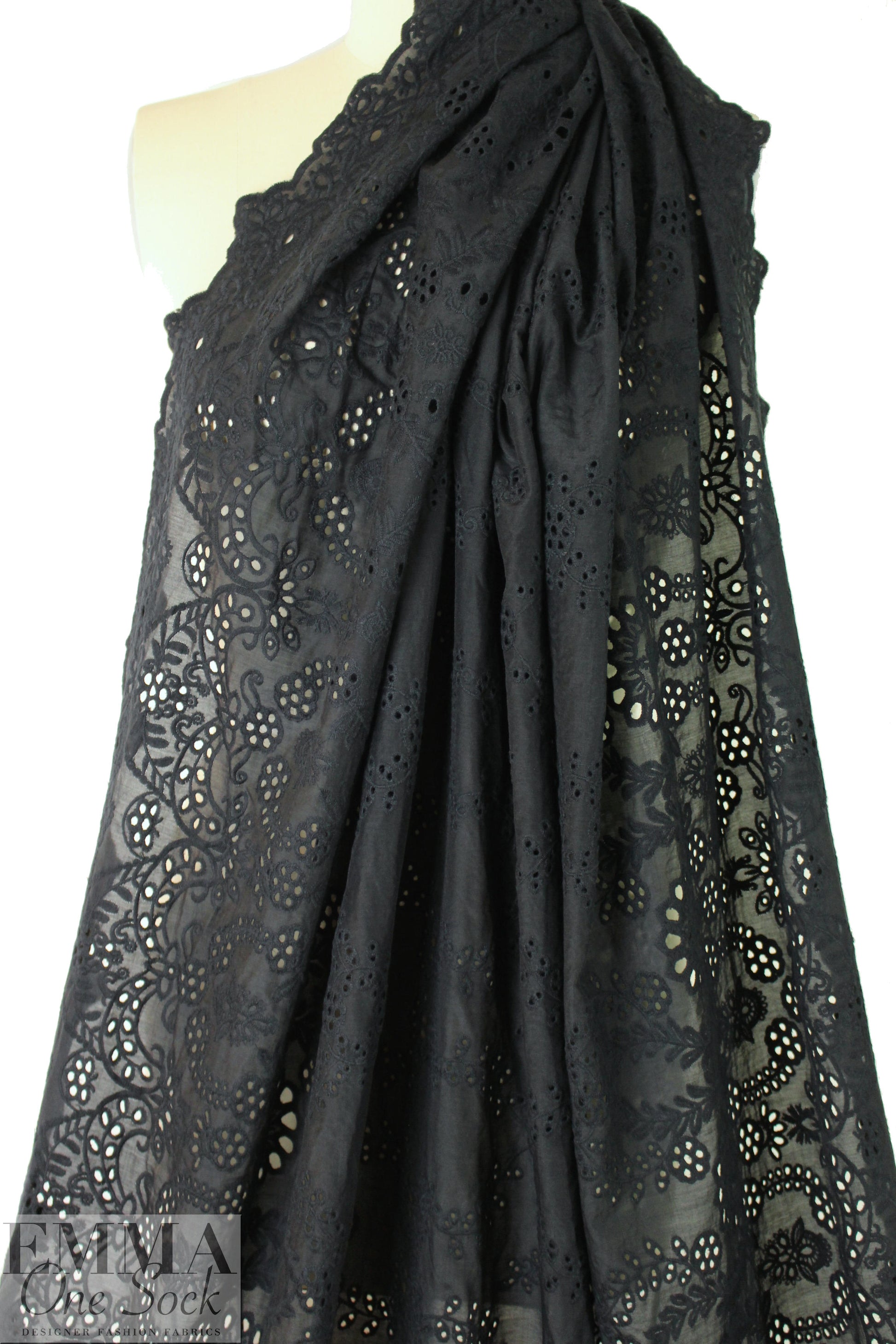NY designer scalloped, embroidered cotton eyelet - black