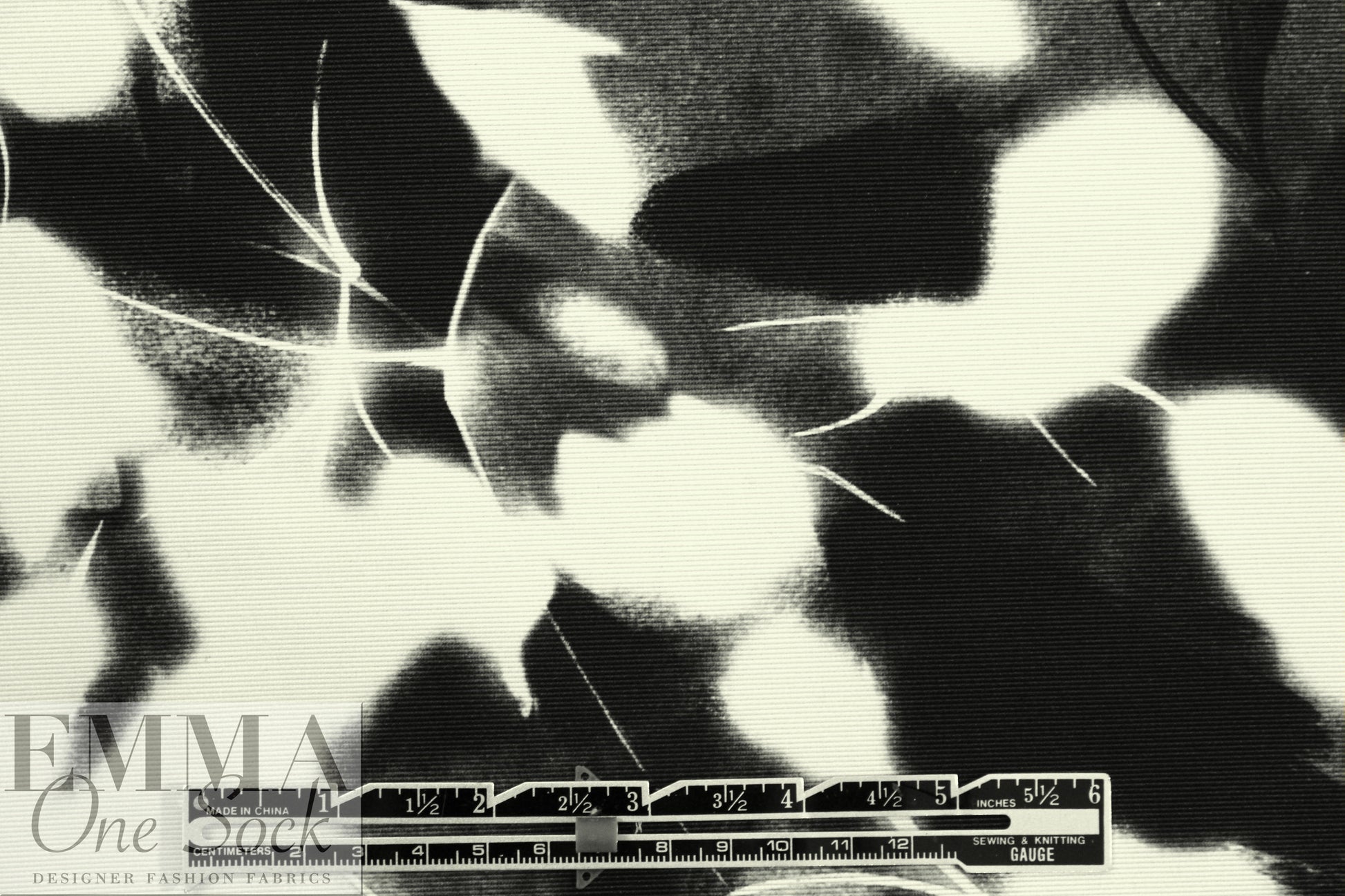 NY designer black/white petal abstract cotton/visc. faille